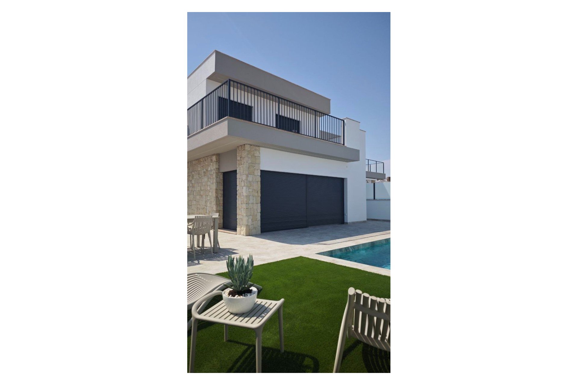 Reventa - Villa -
San Miguel de Salinas - Cerro Del Sol