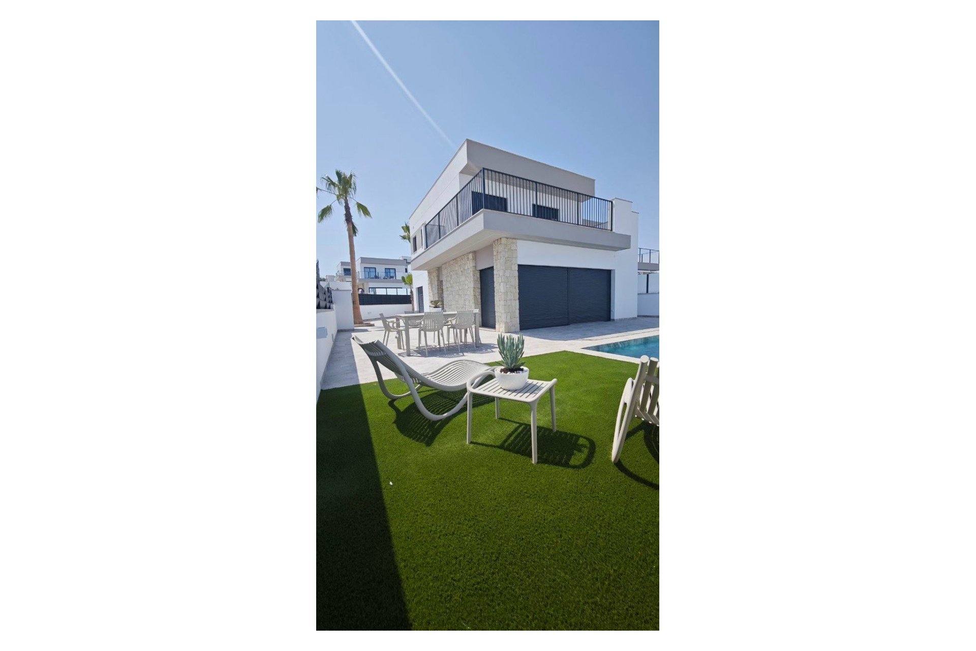 Reventa - Villa -
San Miguel de Salinas - Cerro Del Sol