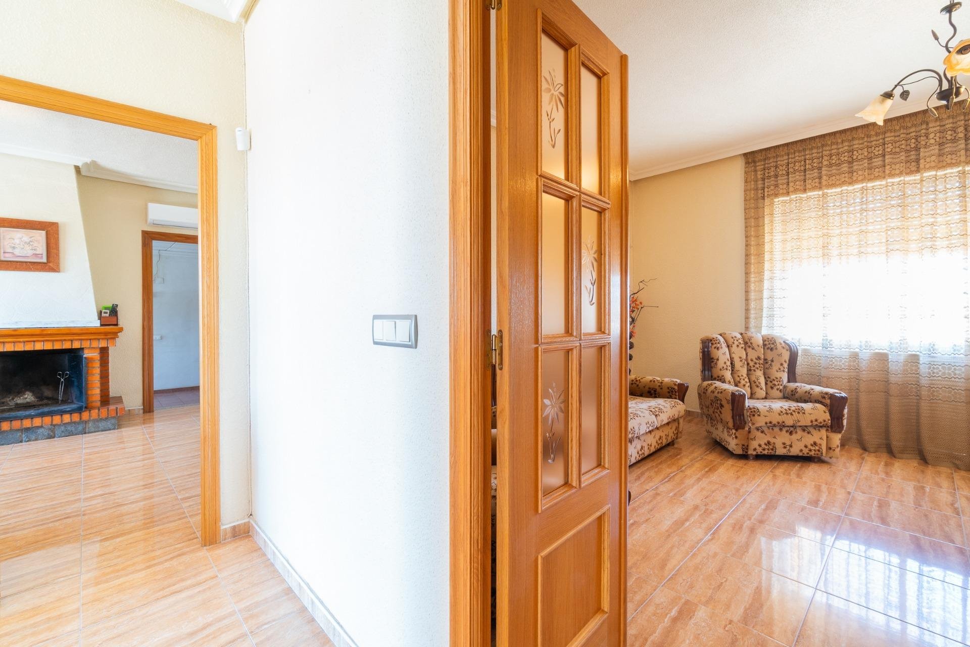 Reventa - Villa -
San Miguel de Salinas - Torremendo