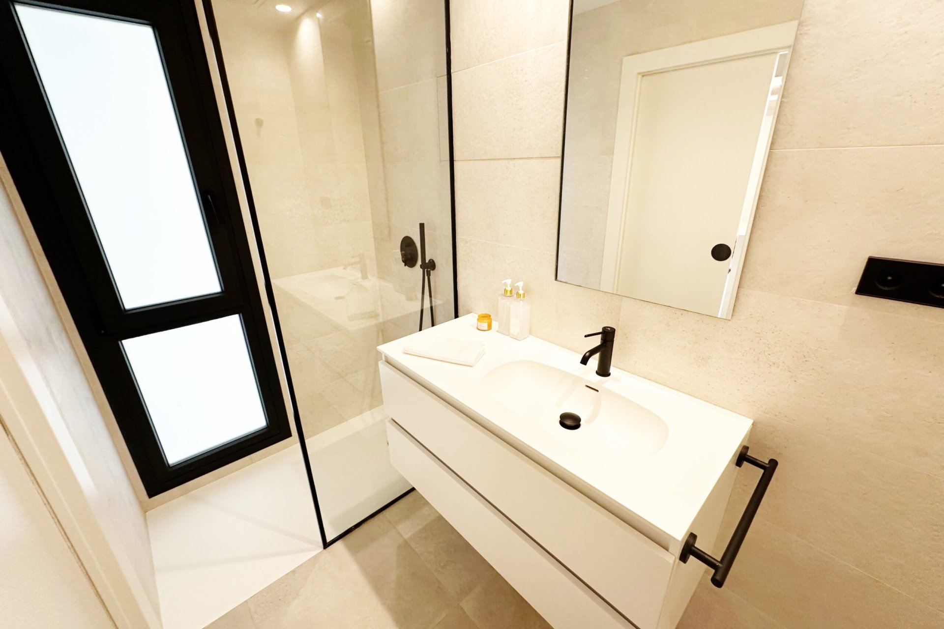 Reventa - Villa -
Santa Rosalía - Santa Rosalía Lake & Life Resort