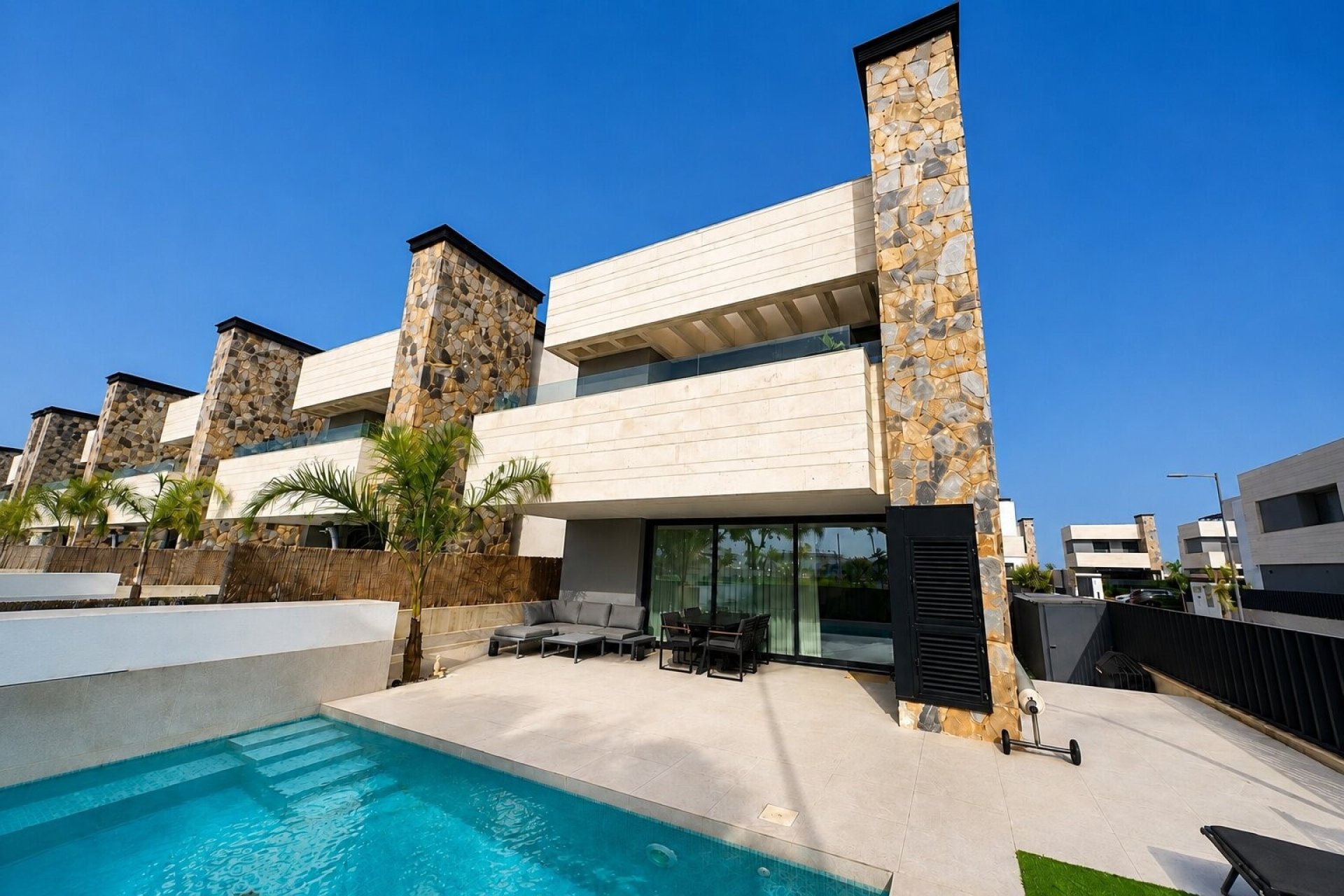 Reventa - Villa -
Santa Rosalía - Santa Rosalía Lake & Life Resort