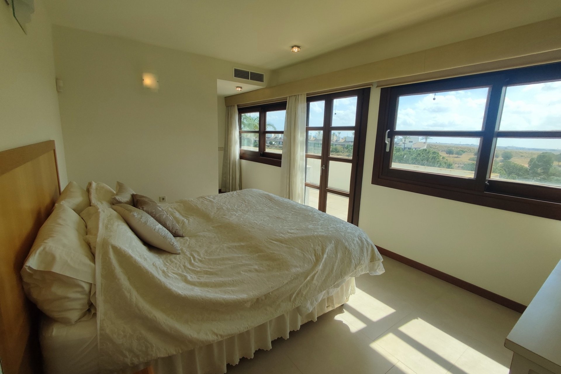 Reventa - Villa -
Sucina - Peraleja Golf
