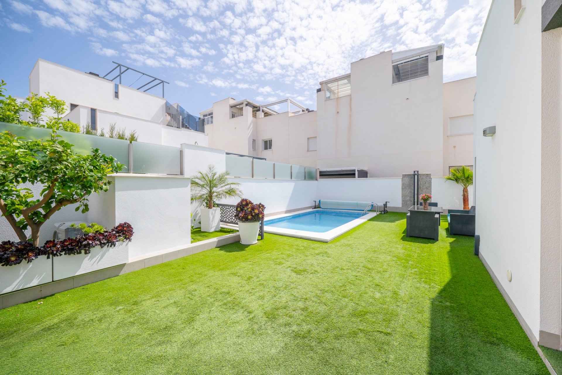 Reventa - Villa -
Torrevieja - Aguas Nuevas