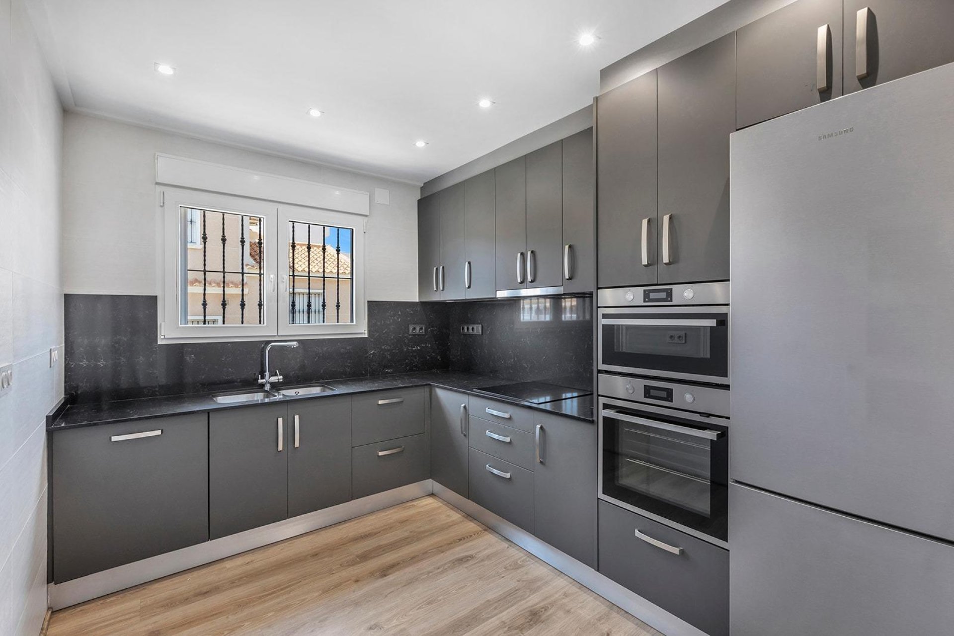 Reventa - Villa -
Torrevieja - Aguas Nuevas