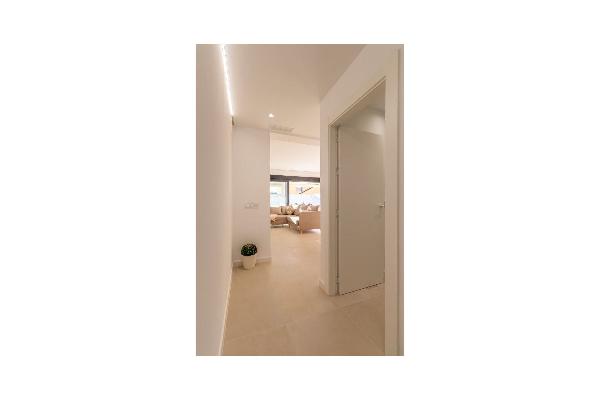 Reventa - Villa -
Torrevieja - El Chaparral