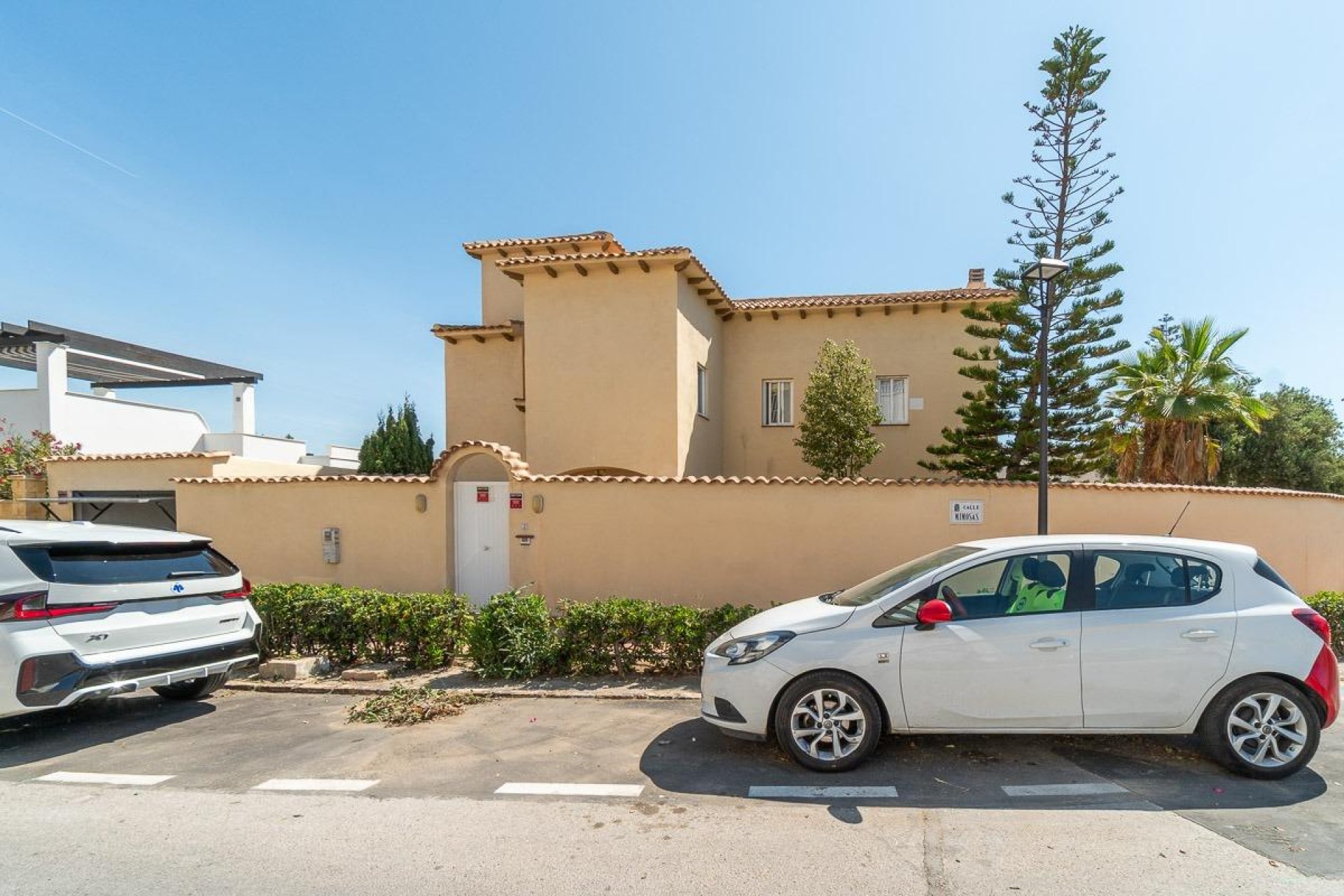 Reventa - Villa -
Torrevieja - La Mata