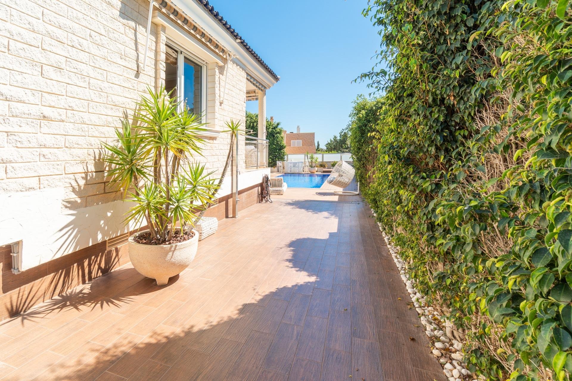 Reventa - Villa -
Torrevieja - La Mata