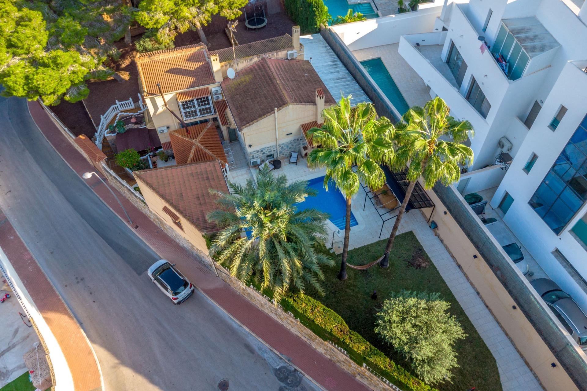 Reventa - Villa -
Torrevieja - Los Balcones