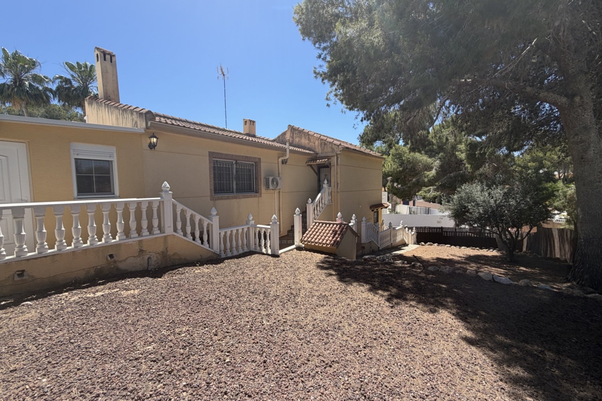Reventa - Villa -
Torrevieja - Los Balcones
