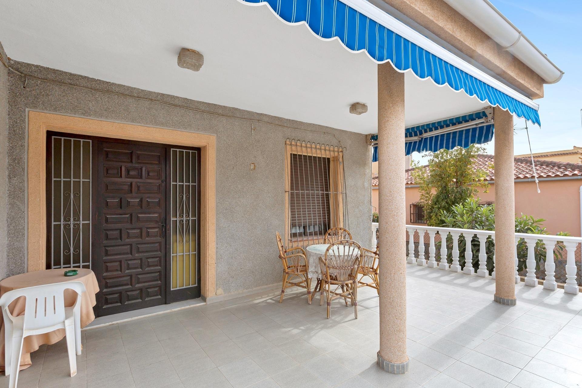 Reventa - Villa -
Torrevieja - Nueva Torrevieja