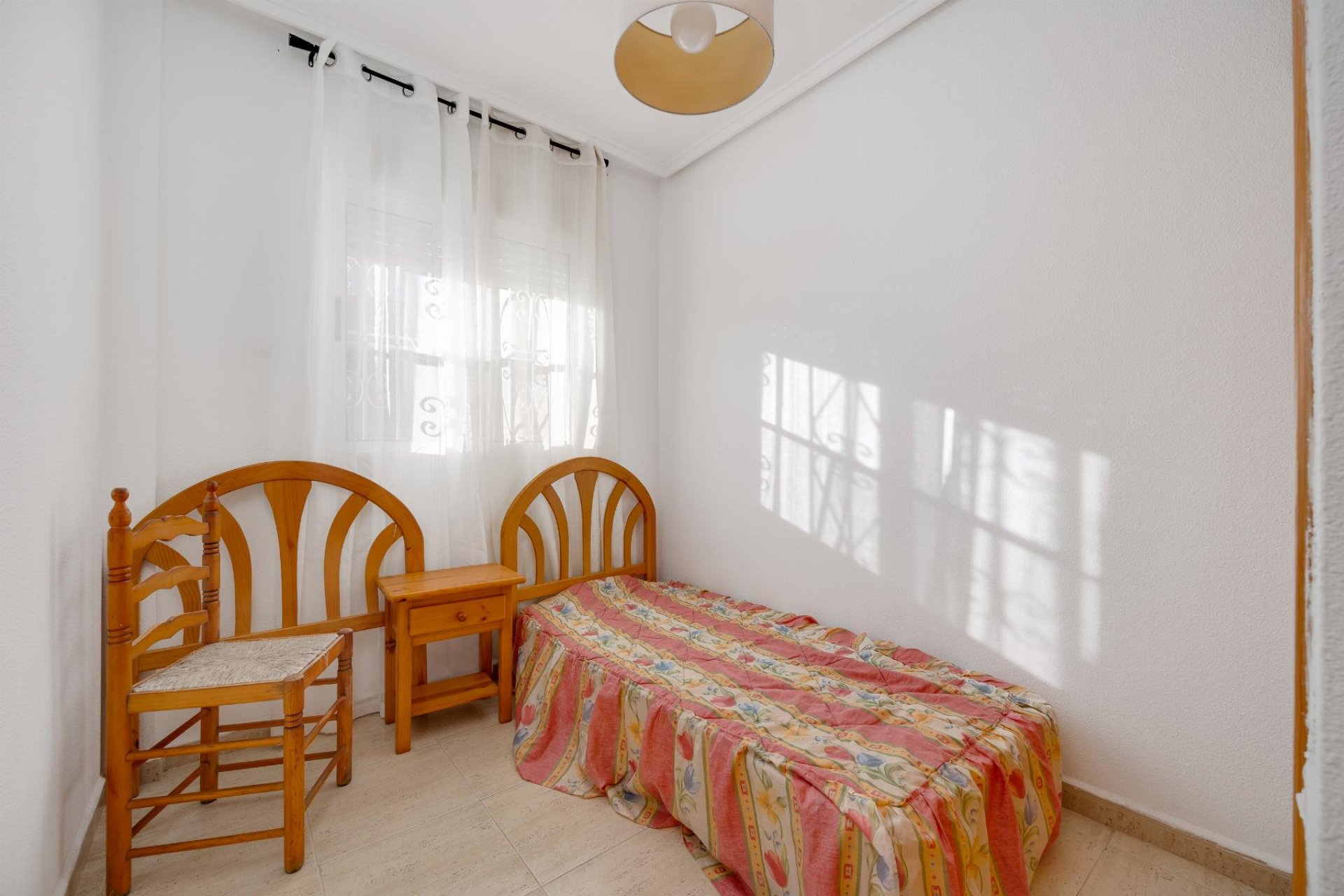 Reventa - Villa -
Torrevieja - Pueblo - Centro