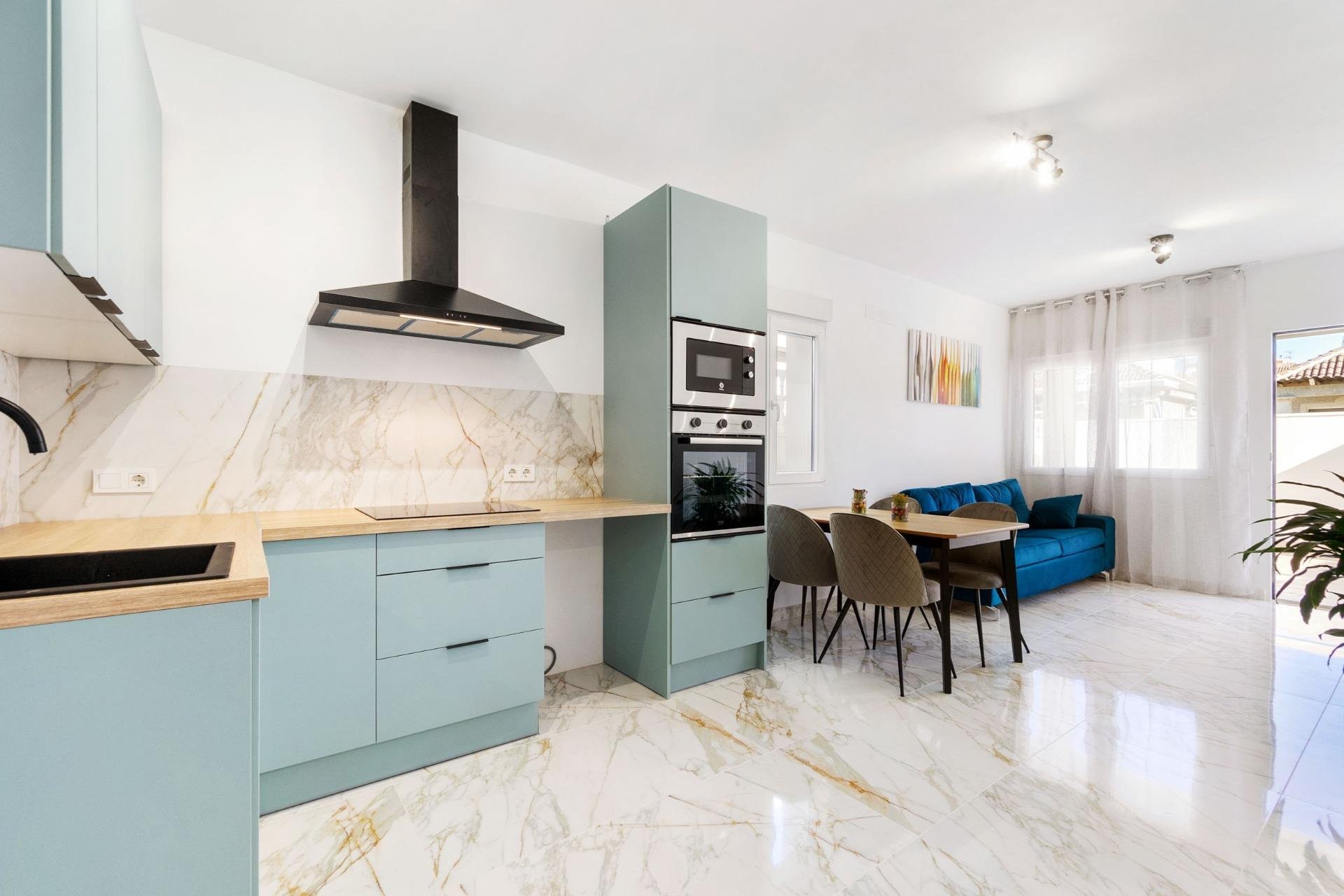 Reventa - Villa -
Torrevieja - San Luis - Chaparal