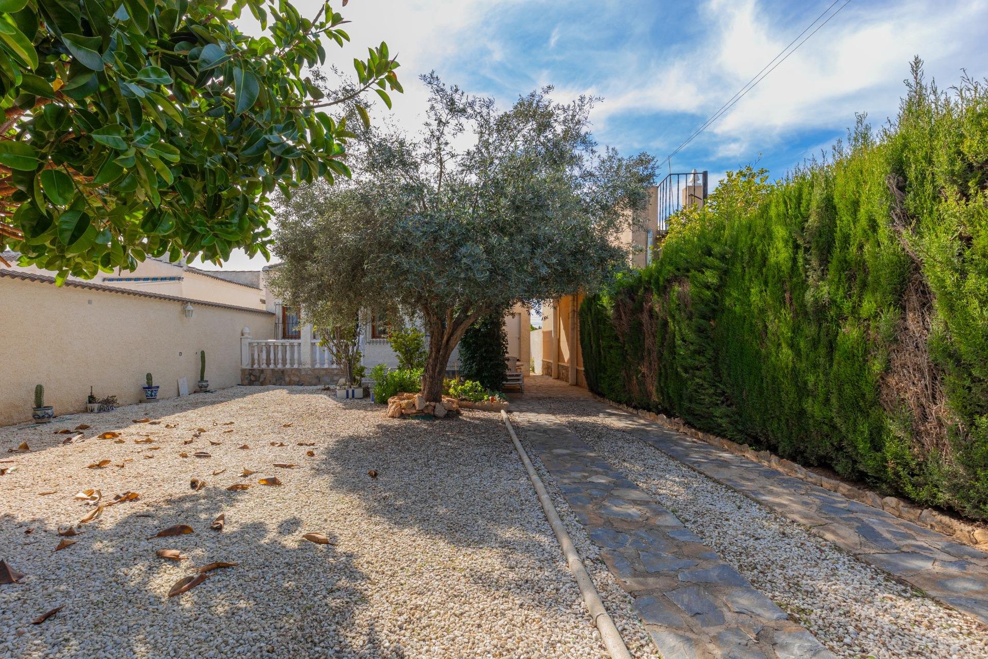 Reventa - Villa -
Torrevieja - San Luis - Chaparal