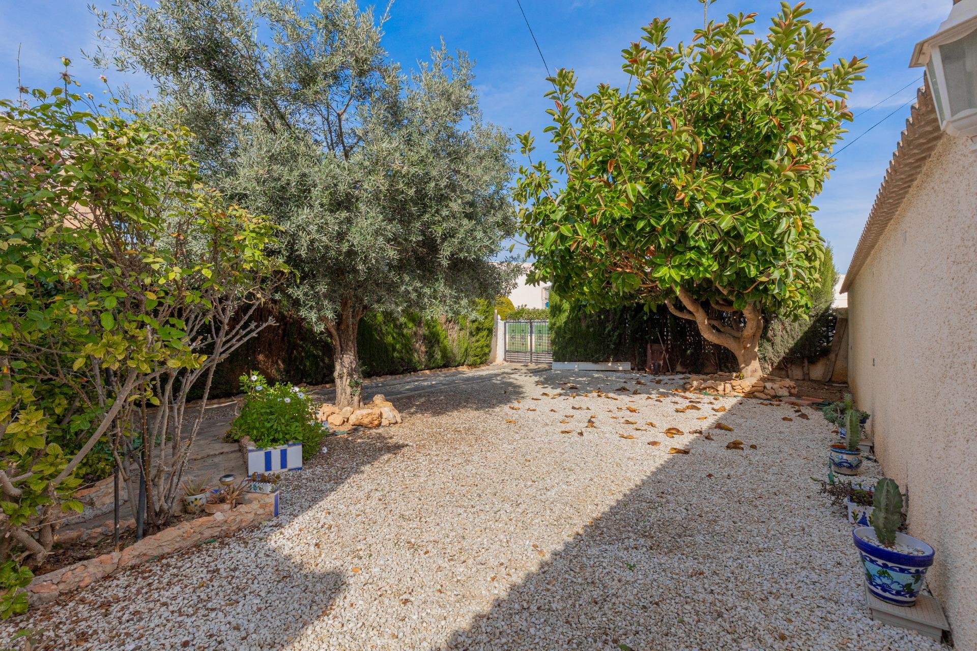 Reventa - Villa -
Torrevieja - San Luis - Chaparal