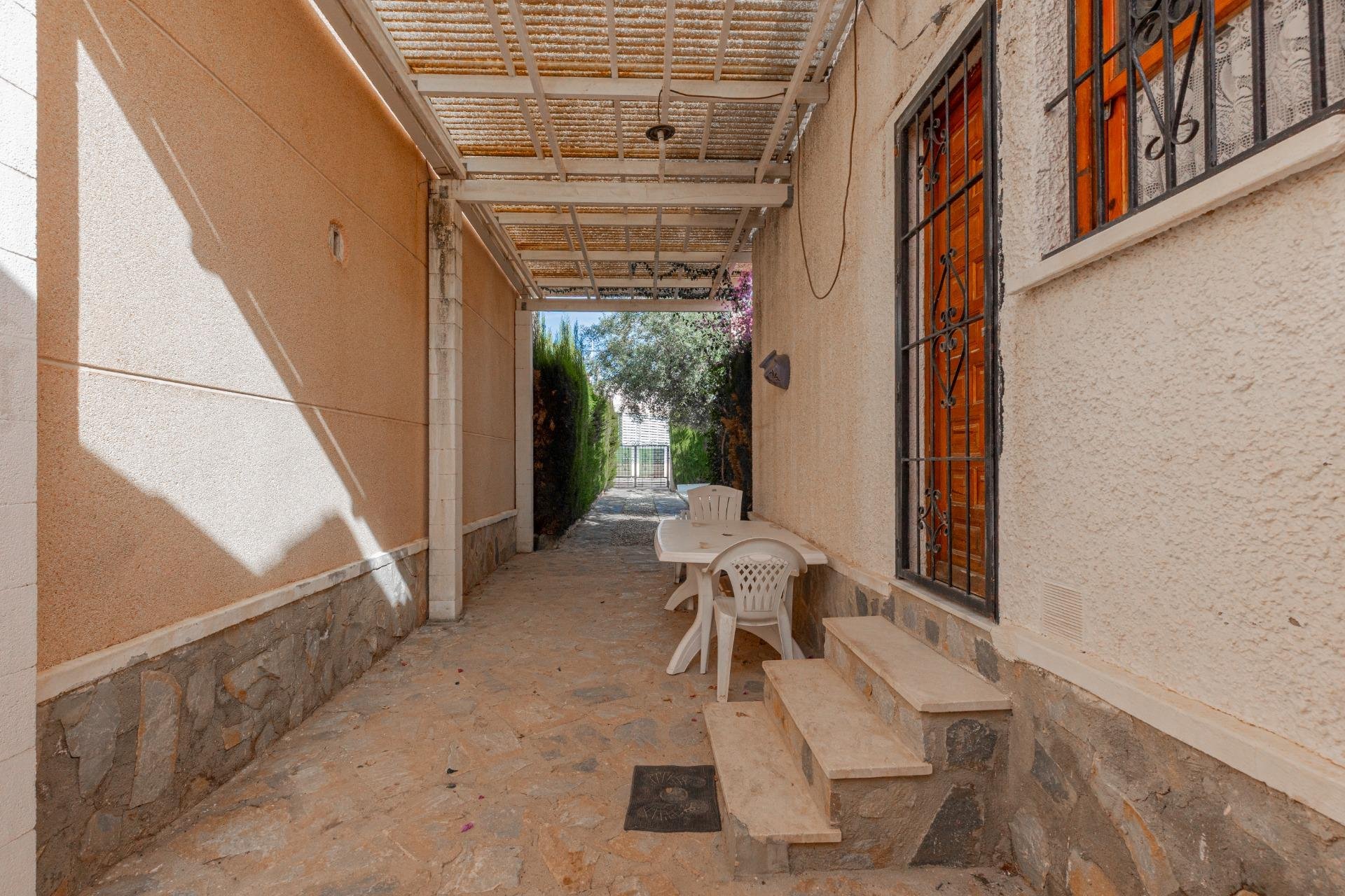 Reventa - Villa -
Torrevieja - San Luis - Chaparal