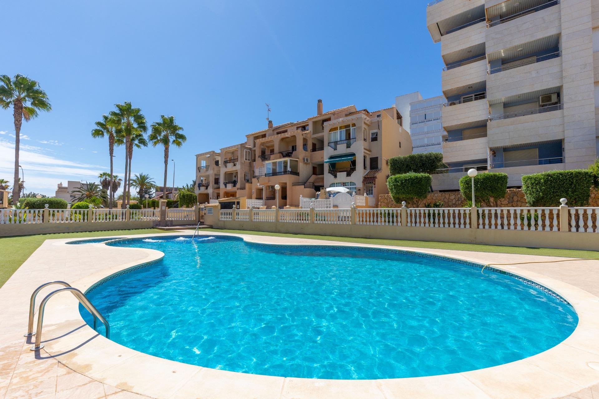 Reventa - Villa -
Torrevieja - Torreblanca