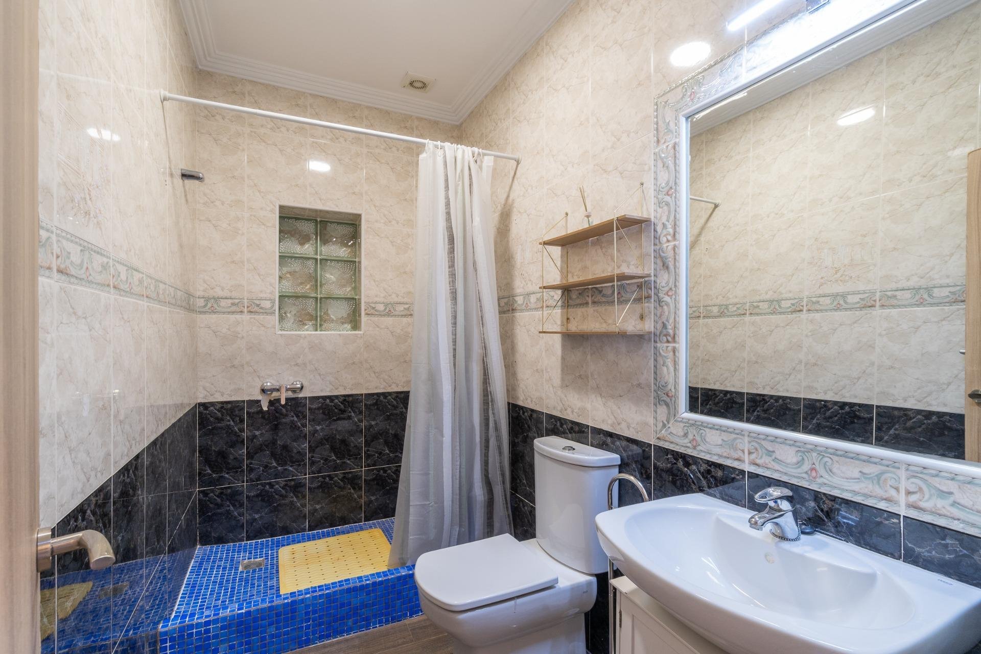Reventa - Villa -
Torrevieja - Torreta florida