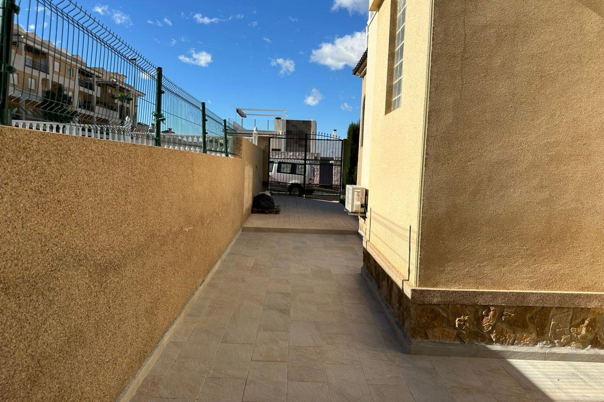 Reventa - Villa -
Torrevieja - VILLAMARTIN