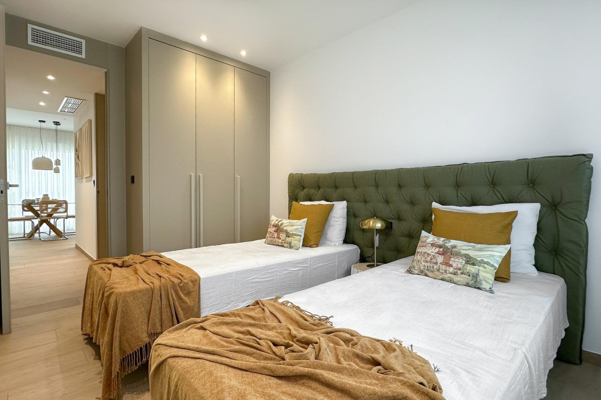 Rynek pierwotny - Bungalowy -
Algorfa - La Finca Golf