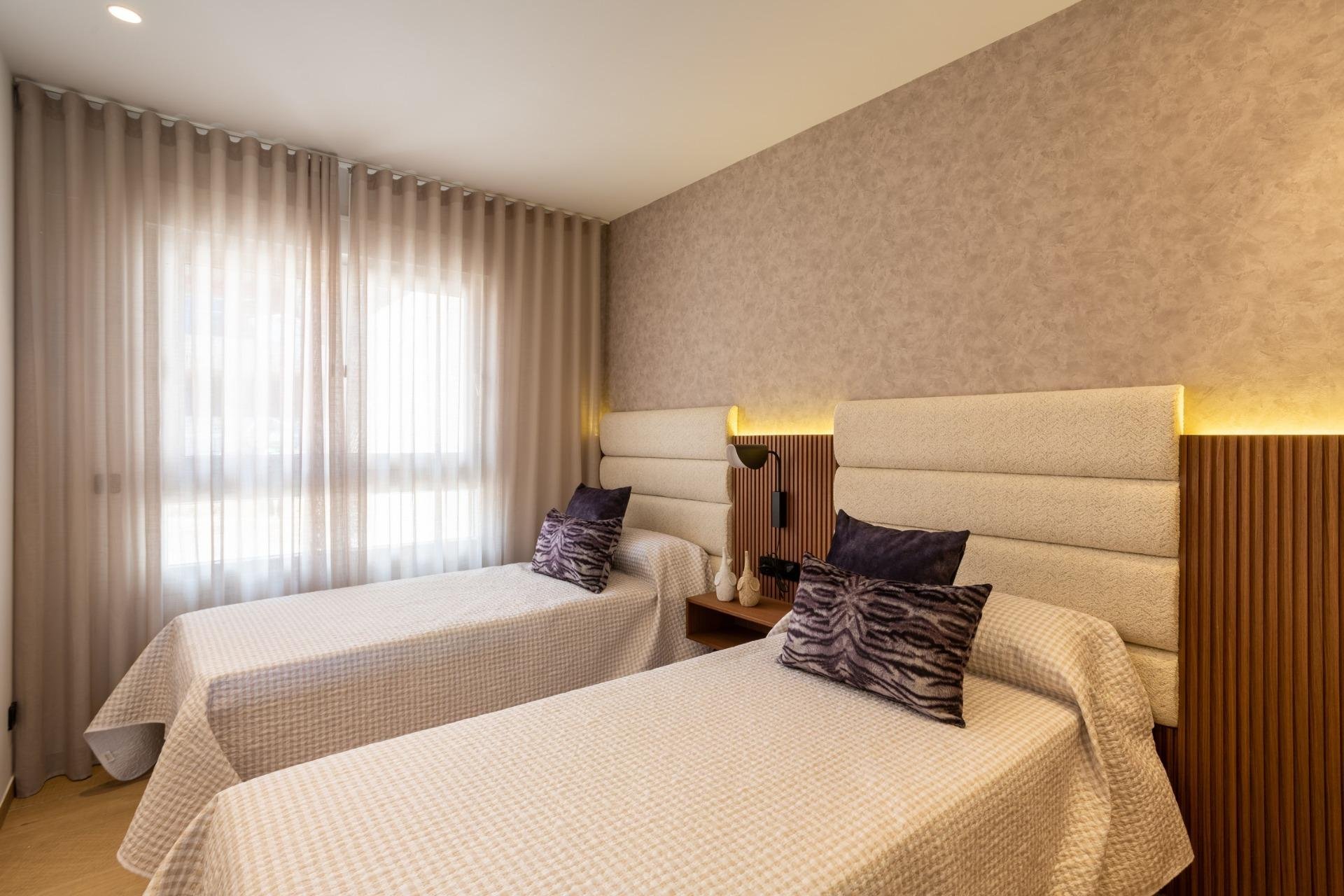 Rynek pierwotny - Bungalowy -
Algorfa - La Finca Golf