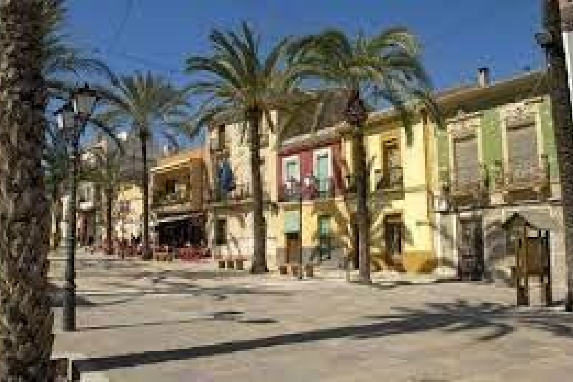 Rynek pierwotny - Bungalowy -
Hondón de las Nieves - El Salero