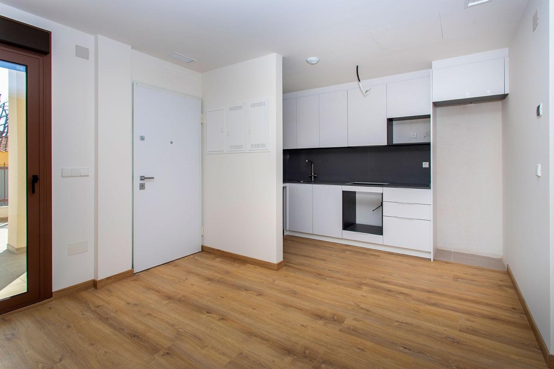 Rynek pierwotny - Bungalowy -
Hondón de las Nieves - El Salero