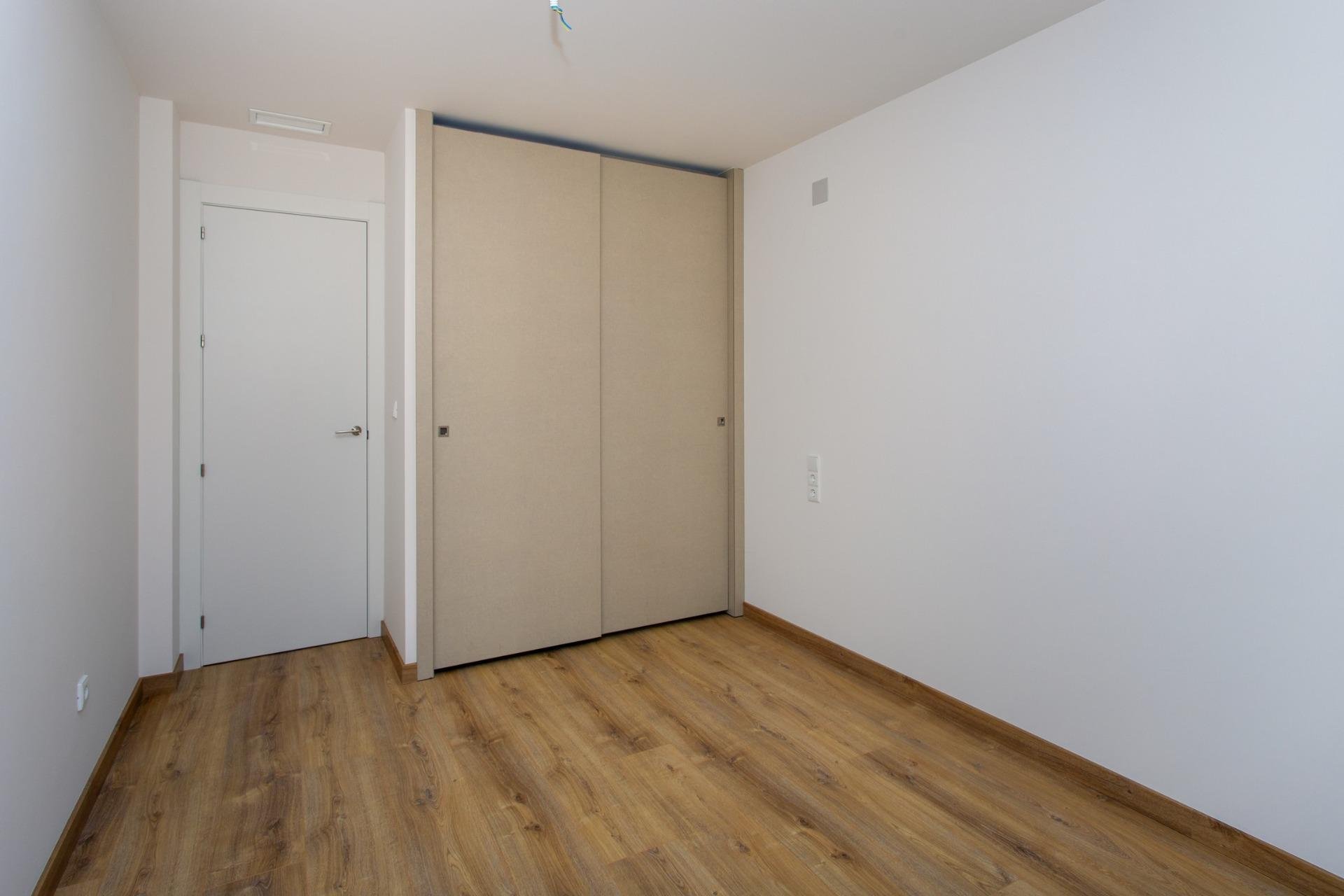 Rynek pierwotny - Bungalowy -
Hondón de las Nieves - El Salero