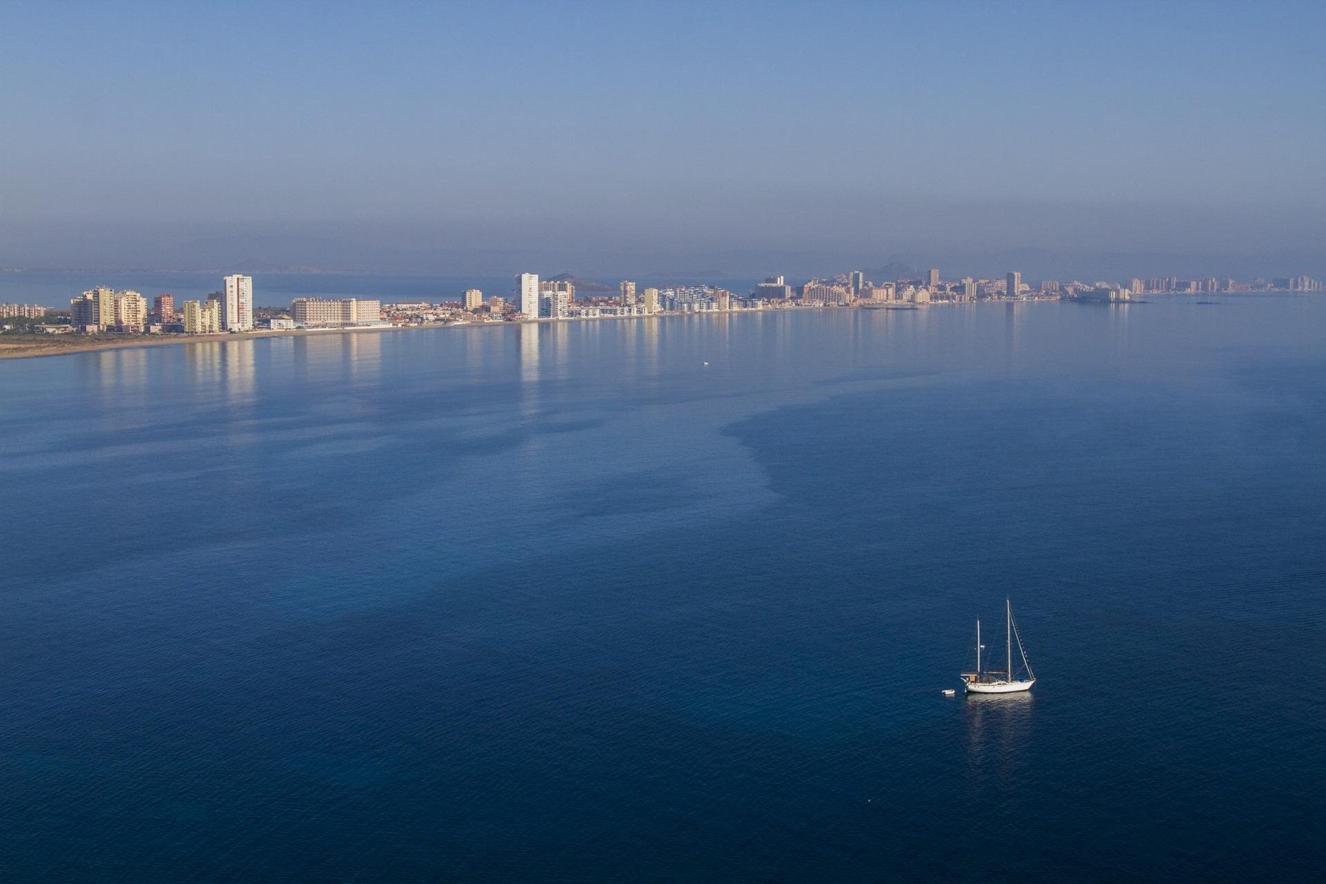 Rynek pierwotny - Bungalowy -
La Manga del Mar Menor - La Manga Club