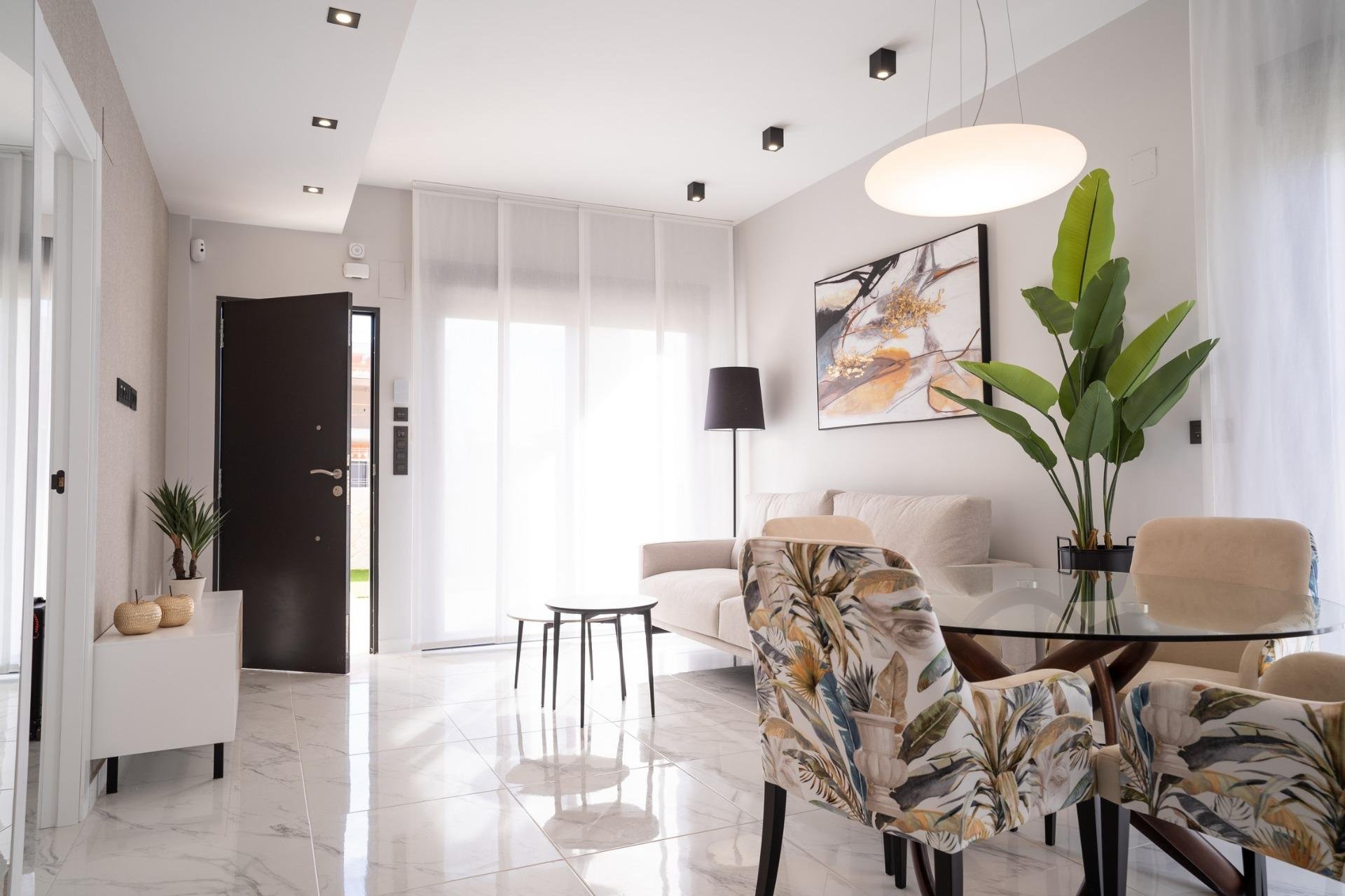 Rynek pierwotny - Bungalowy -
Pilar de la Horadada - pueblo