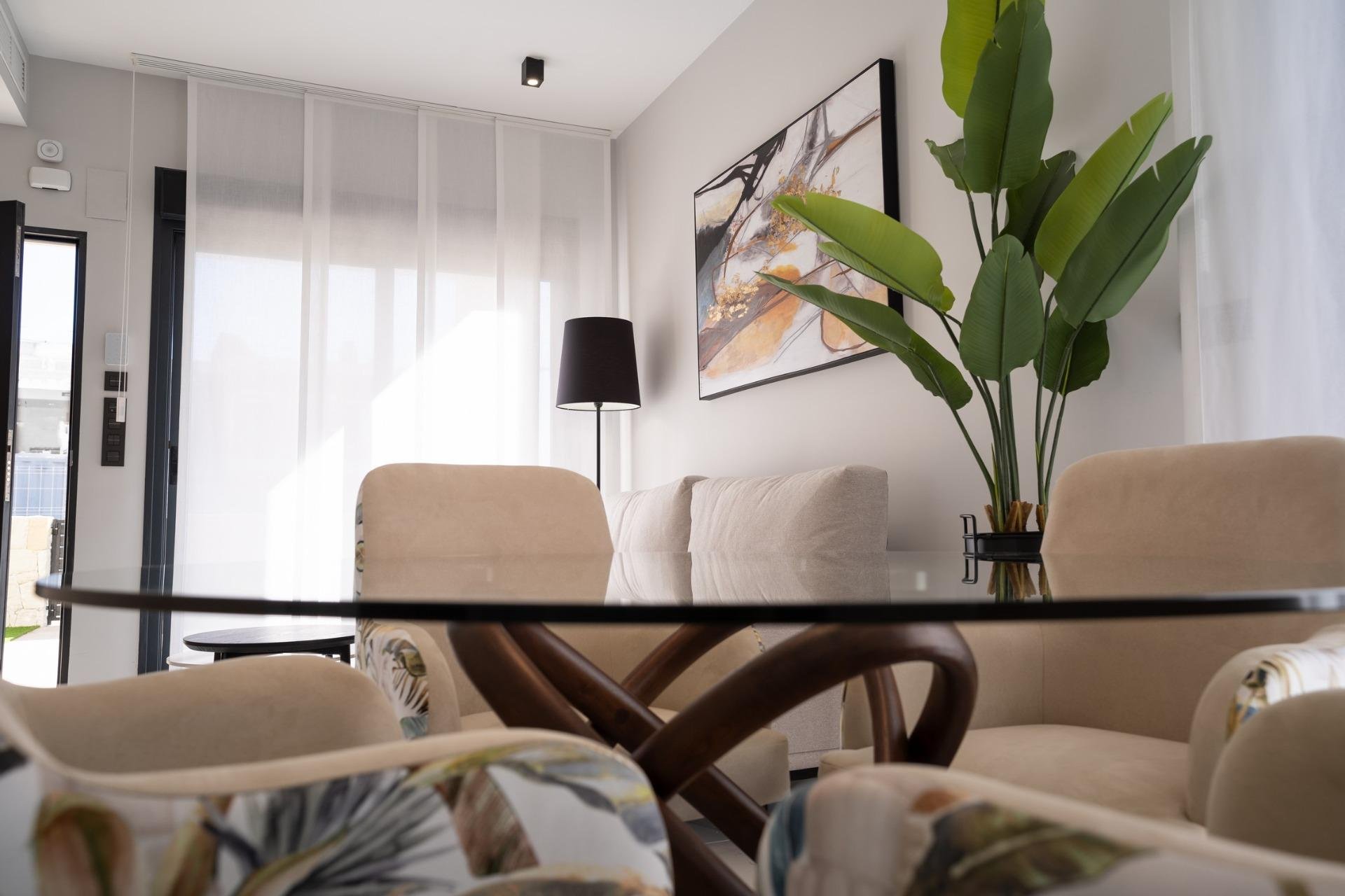 Rynek pierwotny - Bungalowy -
Pilar de la Horadada - pueblo