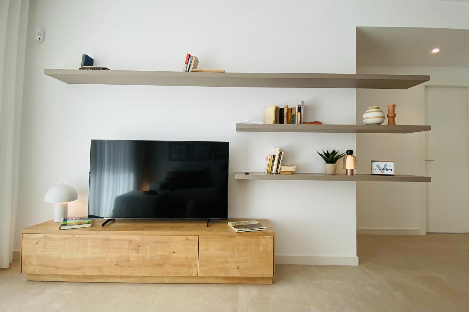 Rynek pierwotny - Bungalowy -
Pilar de la Horadada - pueblo