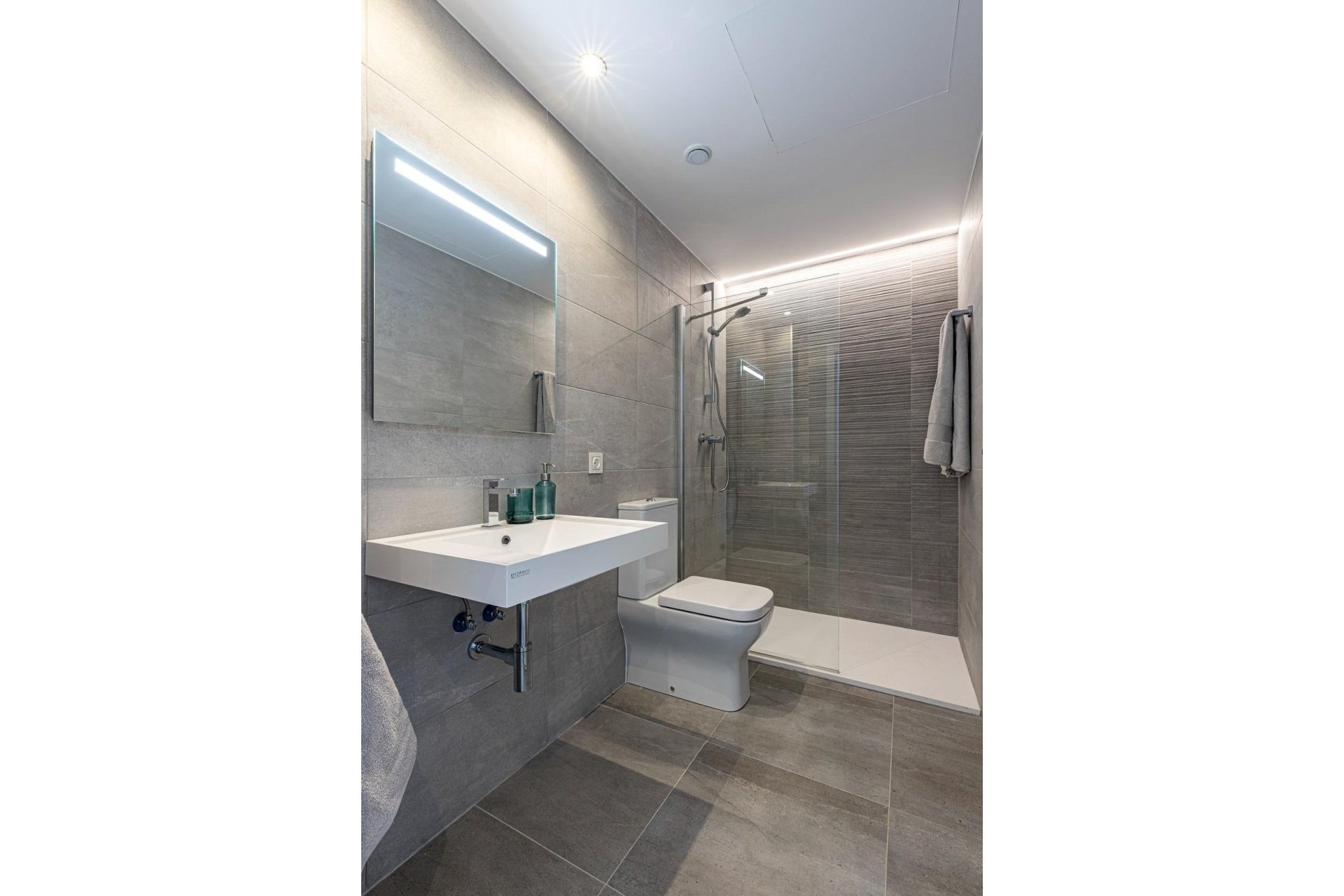 Rynek pierwotny - Bungalowy -
Pilar de la Horadada - pueblo