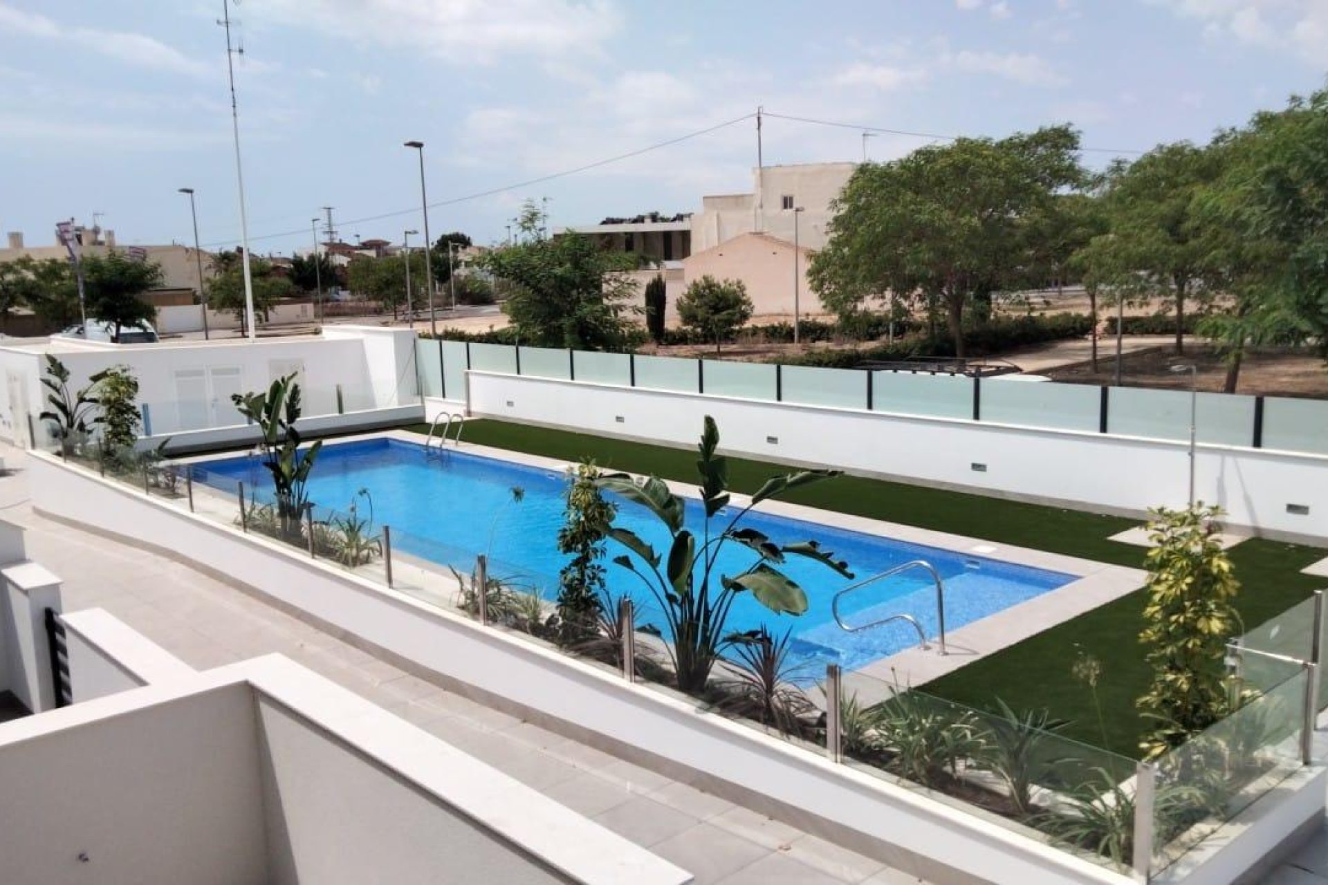 Rynek pierwotny - Bungalowy -
Pilar de la Horadada - pueblo