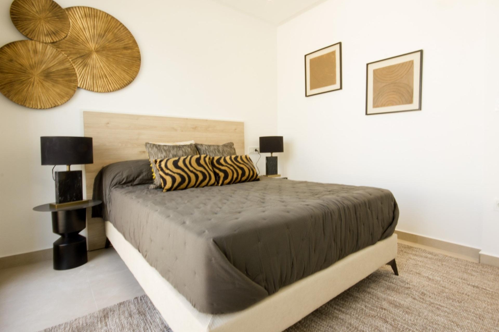 Rynek pierwotny - Bungalowy -
San Fulgencio - Pueblo