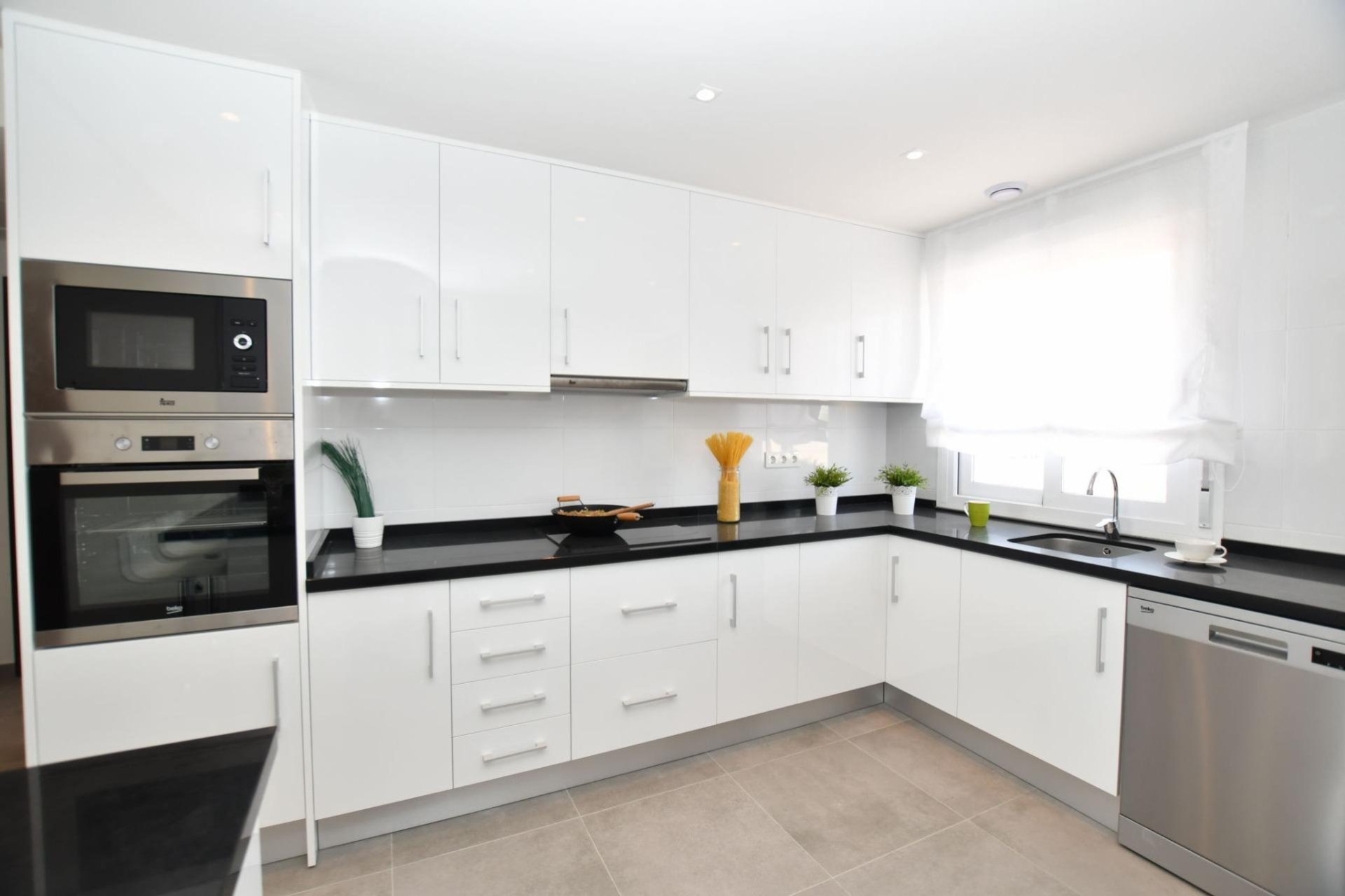 Rynek pierwotny - Bungalowy -
San Miguel de Salinas - La Cañada