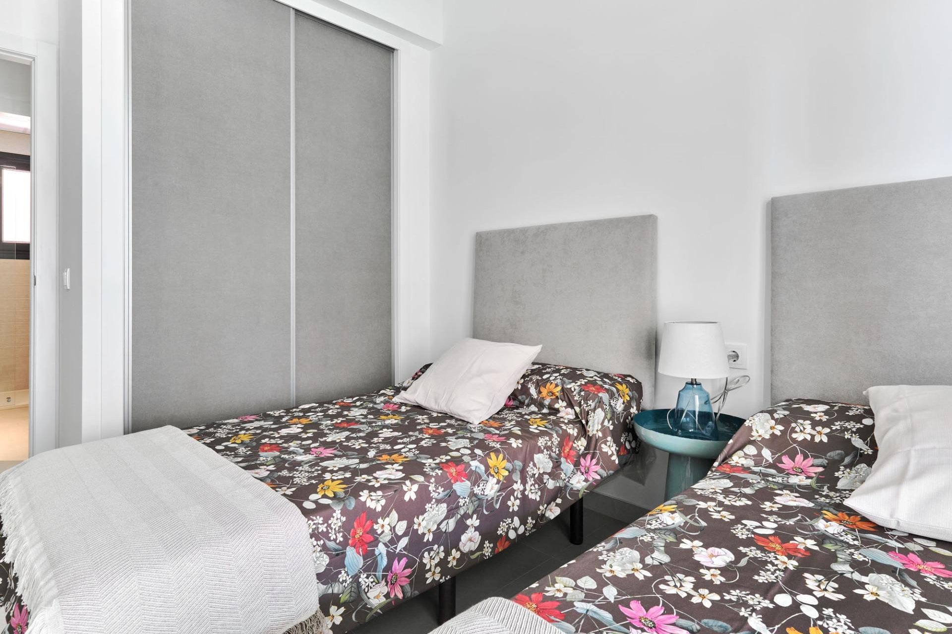 Rynek pierwotny - Bungalowy -
Torrevieja - La Veleta