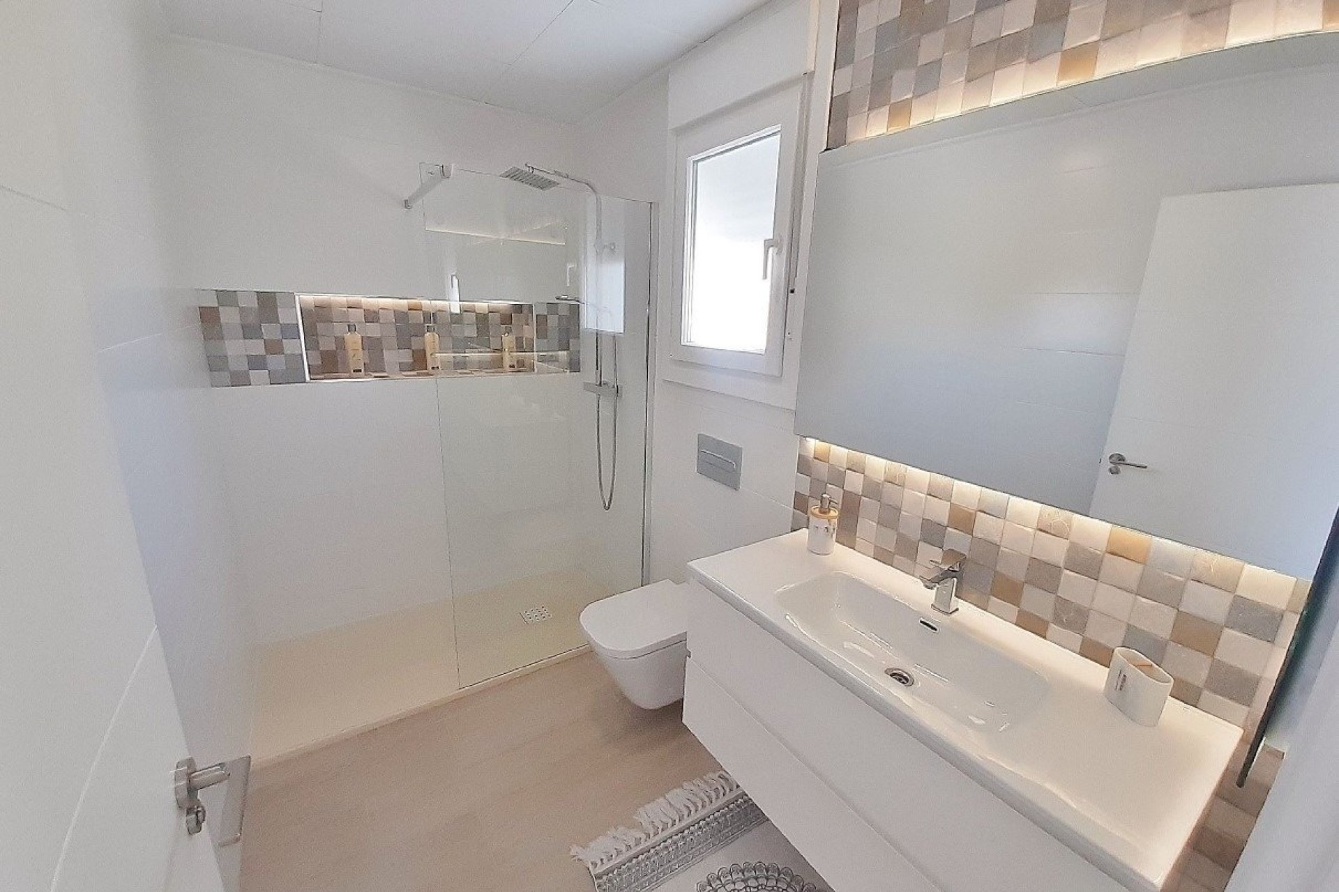 Rynek pierwotny - Dom Szeregowy -
Avileses