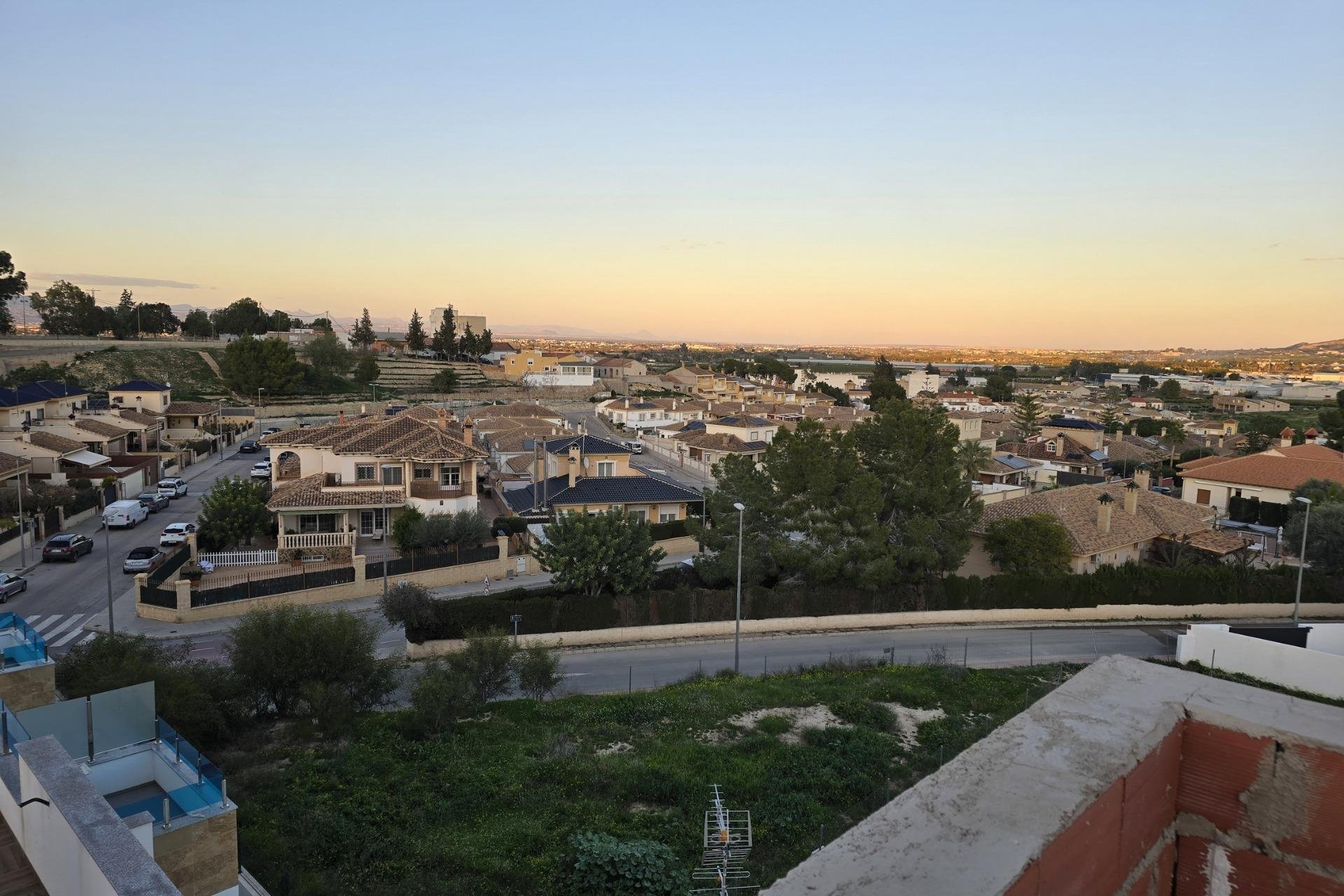 Rynek pierwotny - Dom Szeregowy -
Bigastro - pueblo