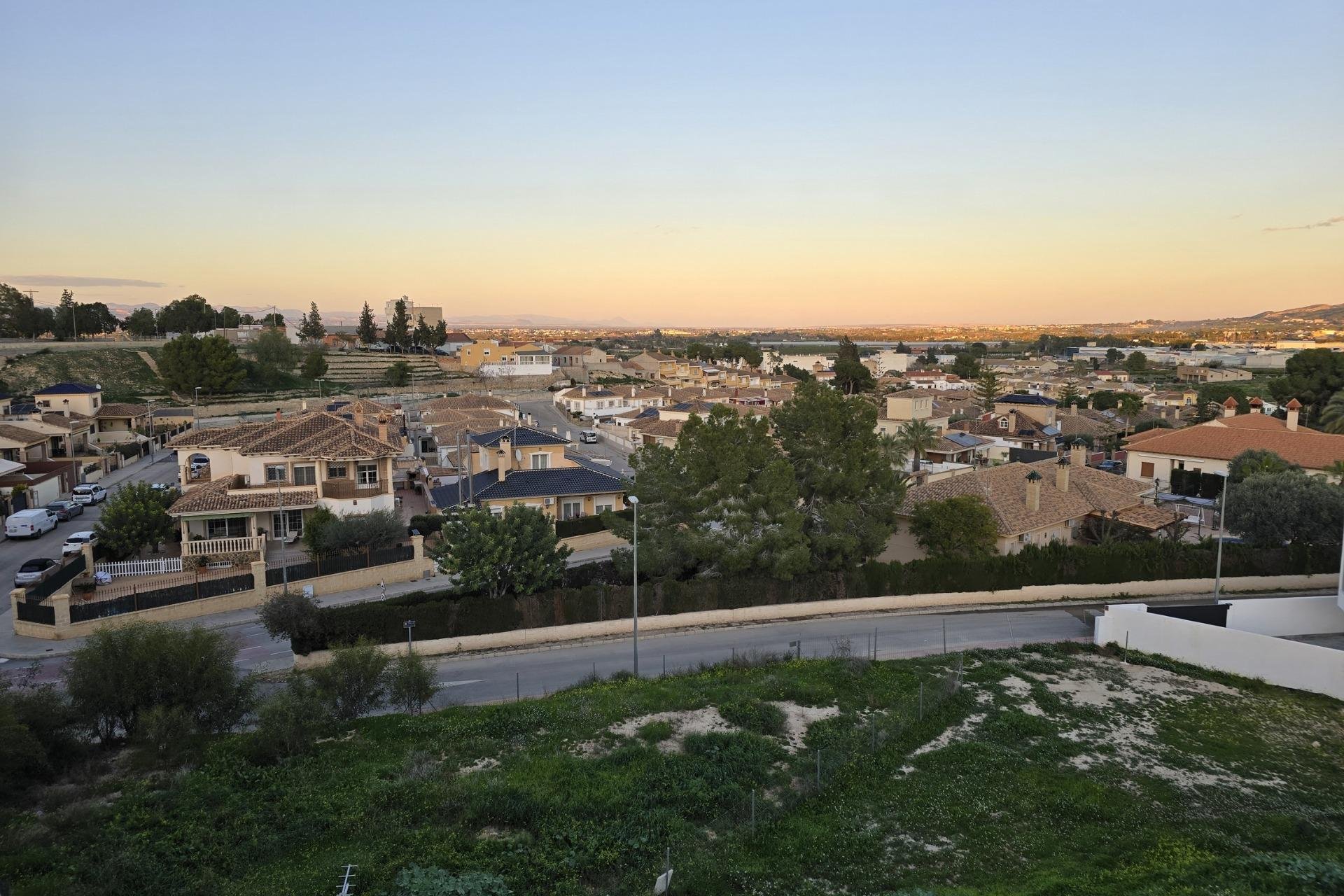 Rynek pierwotny - Dom Szeregowy -
Bigastro - pueblo
