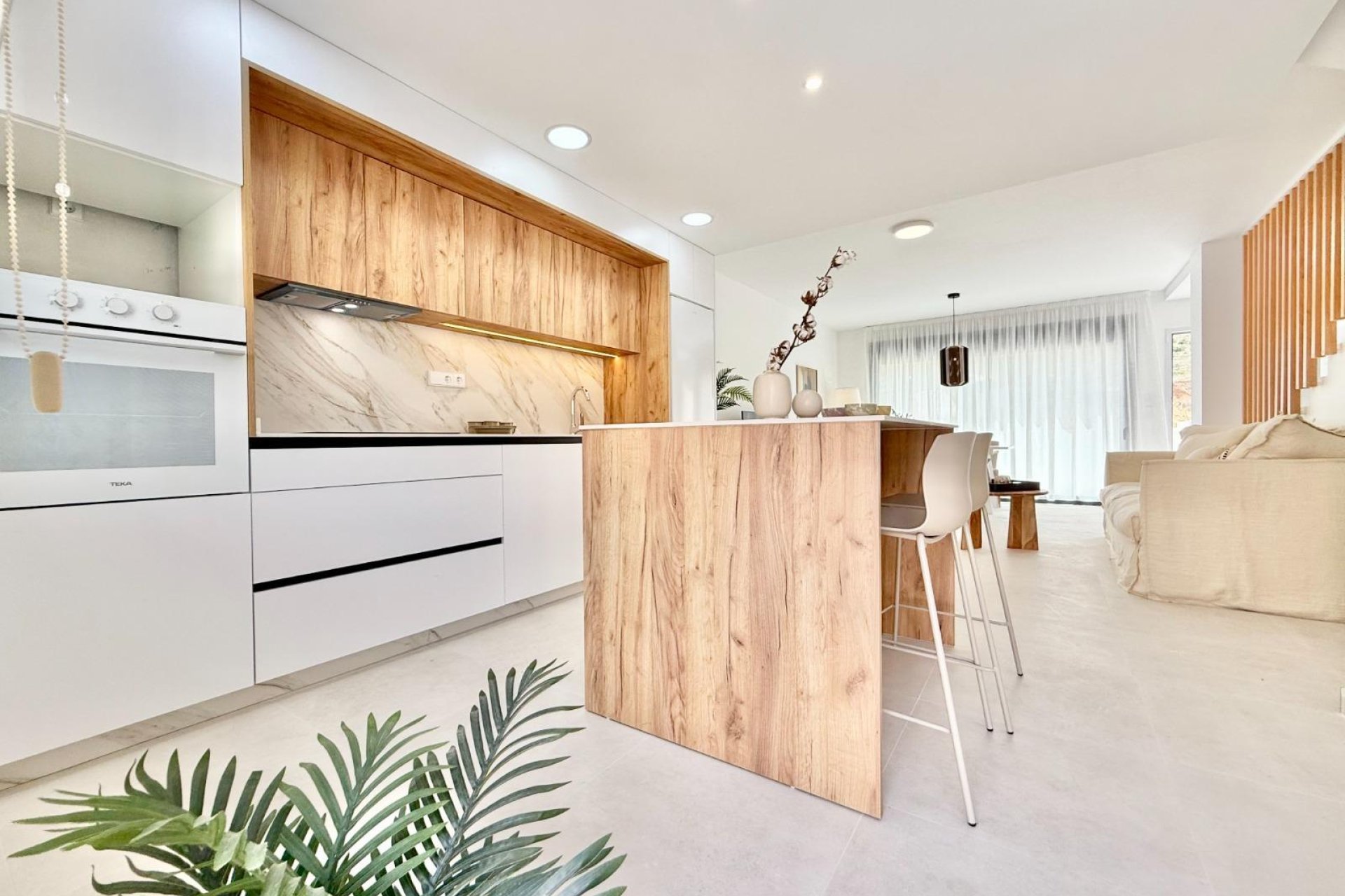 Rynek pierwotny - Dom Szeregowy -
Cox - San Fernando