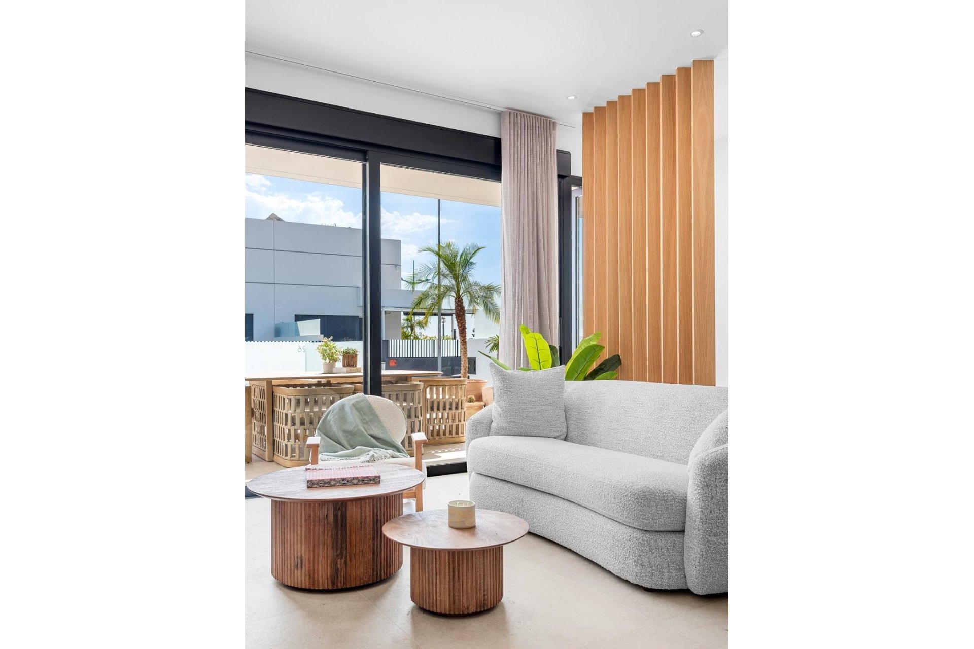 Rynek pierwotny - Dom Szeregowy -
Dolores - Sector 3