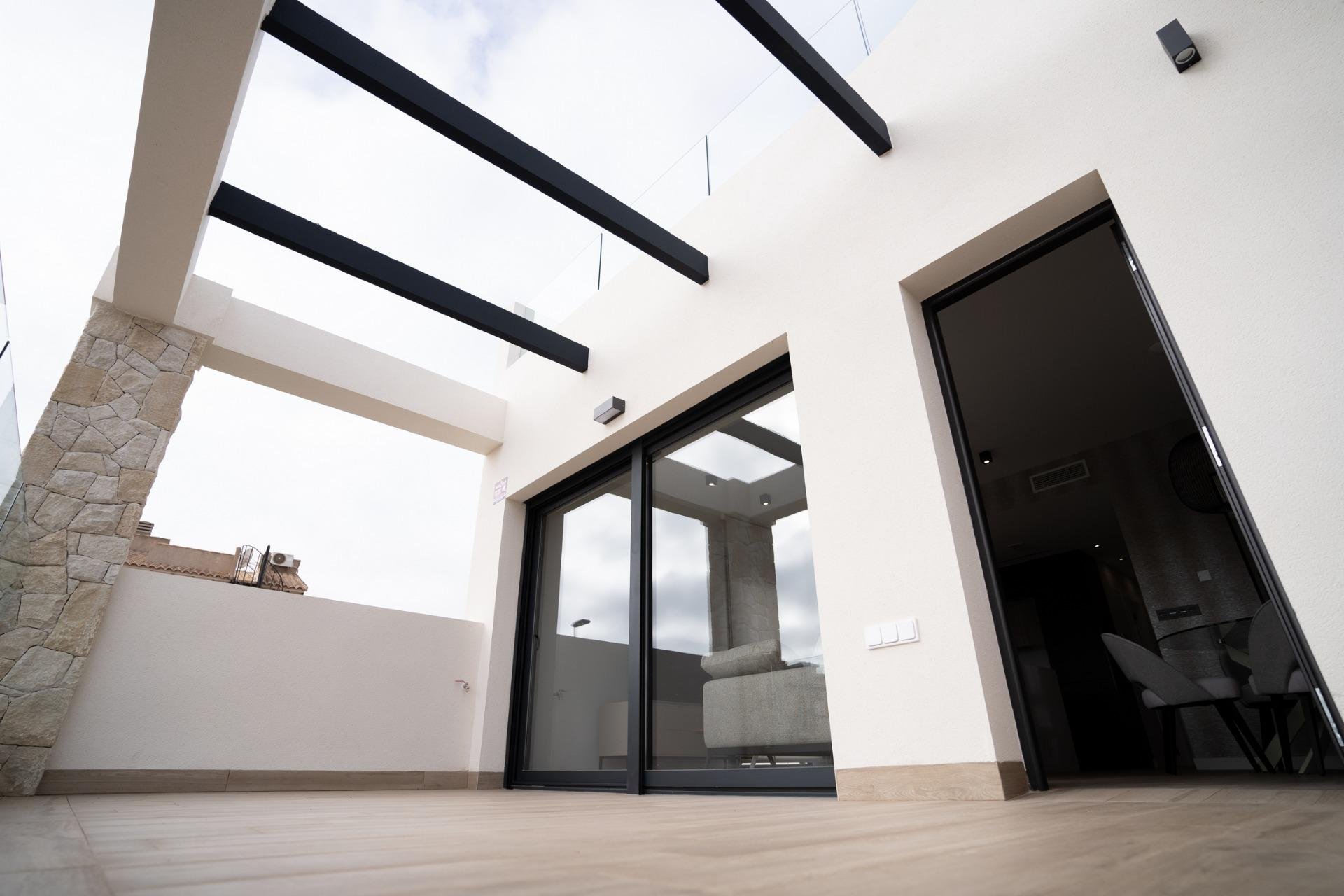 Rynek pierwotny - Dom Szeregowy -
Orihuela Costa - Entre golf