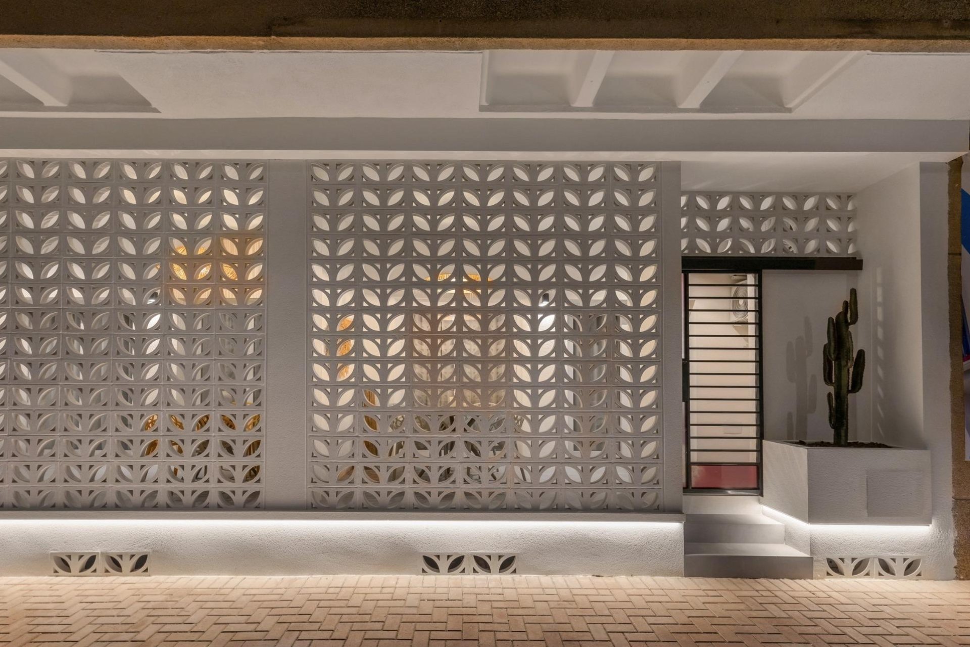 Rynek pierwotny - Mieszkanie  -
Torrevieja - Playa de los Naufragos