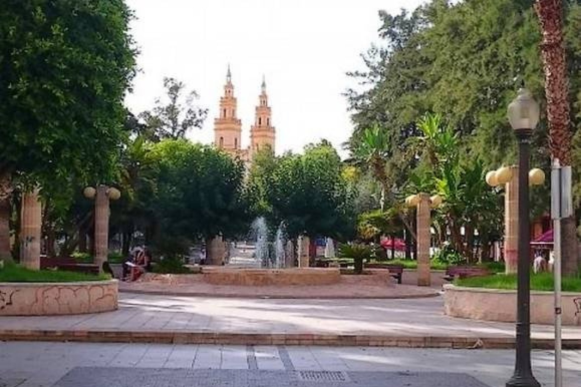 Rynek pierwotny - Mieszkanie w bloku -
Alcantarilla - pueblo