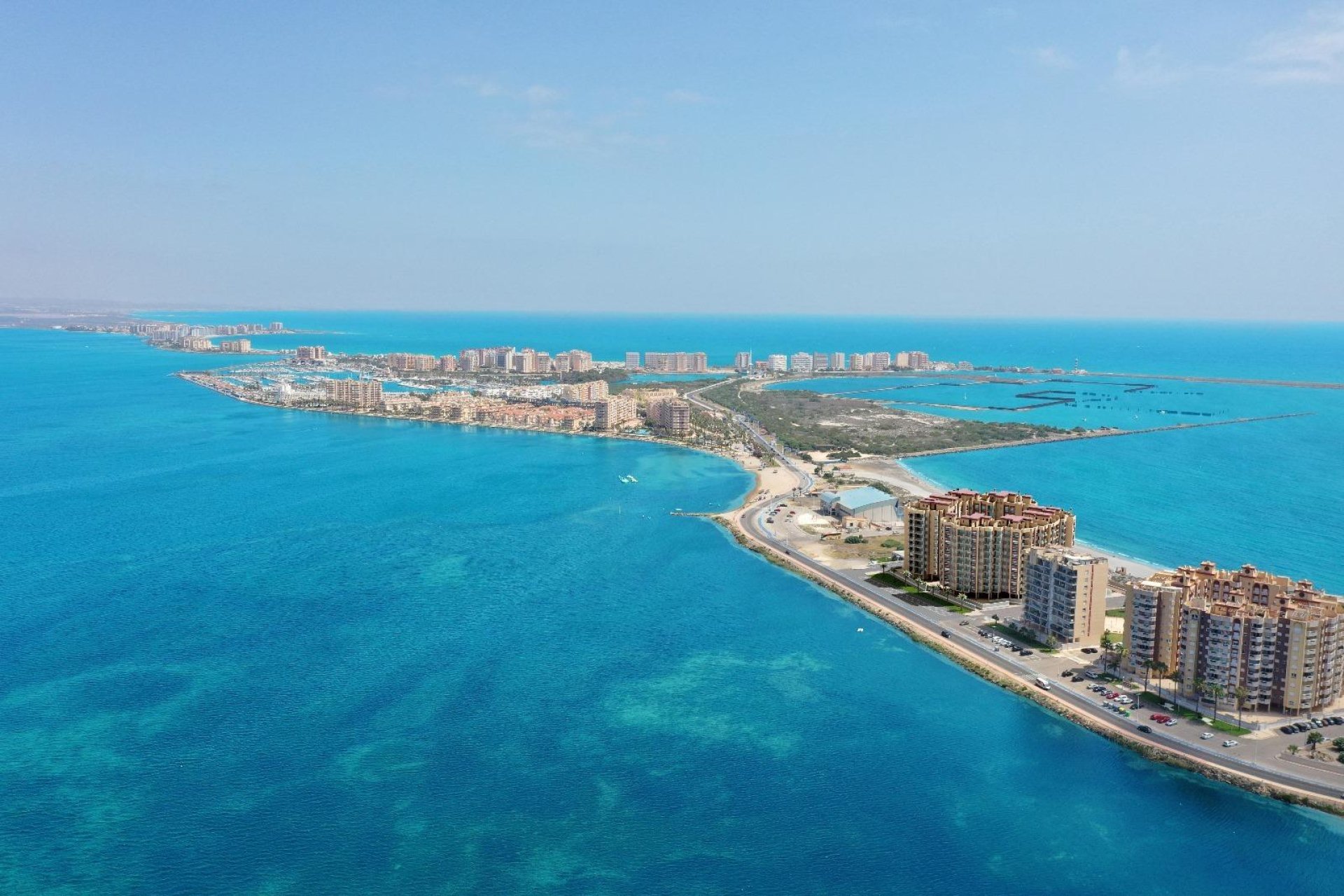 Rynek pierwotny - Mieszkanie w bloku -
La Manga del Mar Menor - La Manga