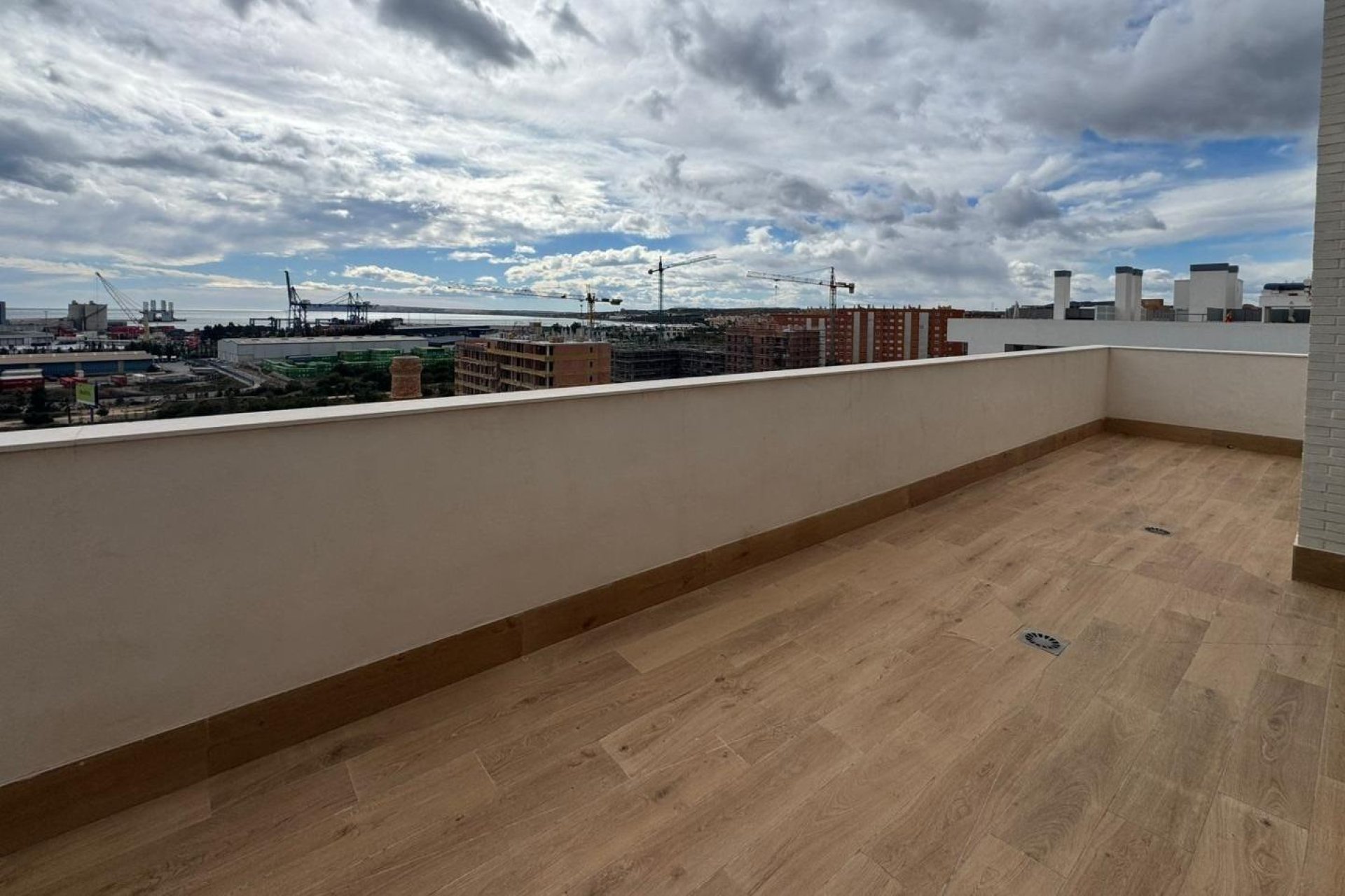 Rynek pierwotny - Penthouse -
Alicante - Benalua