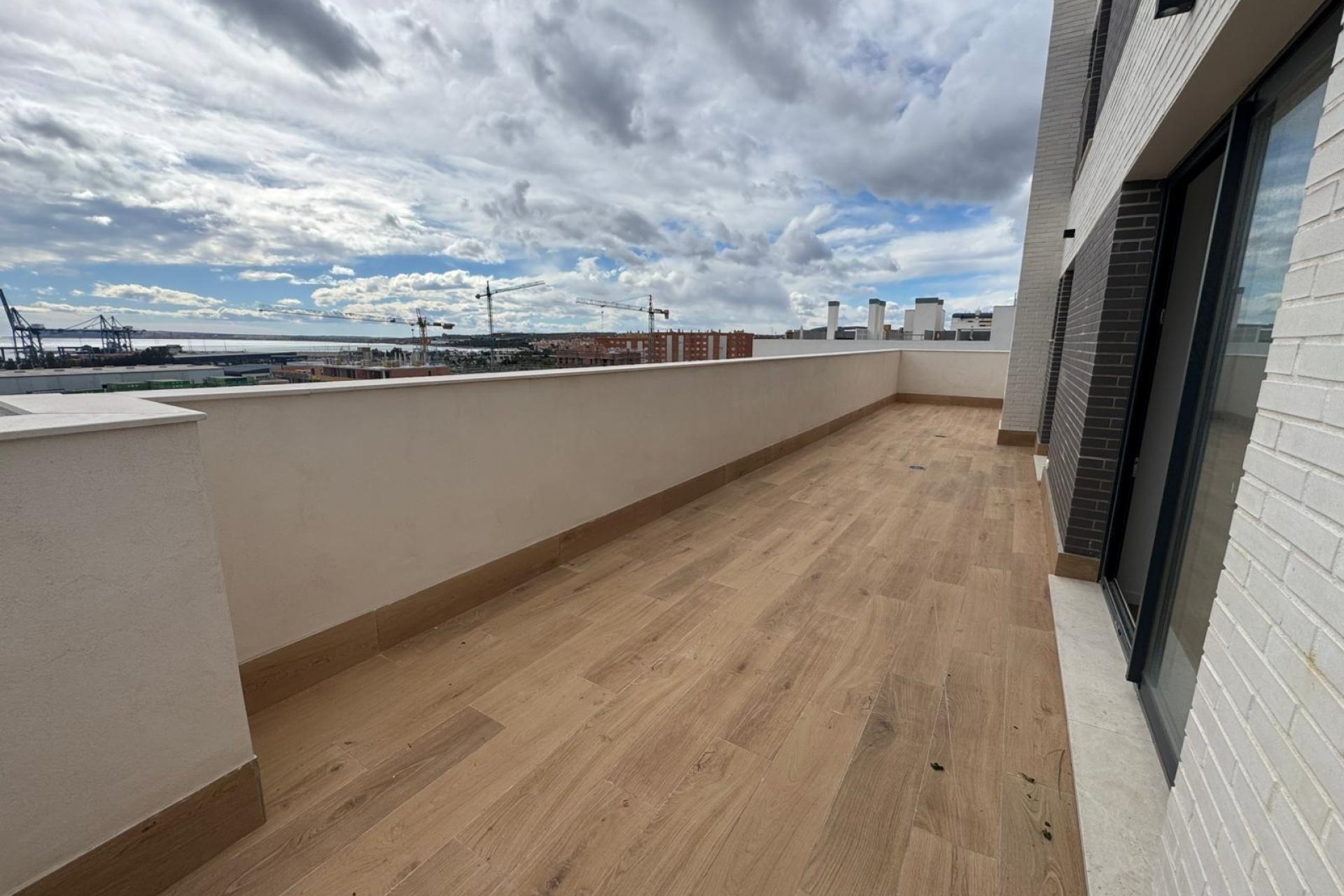 Rynek pierwotny - Penthouse -
Alicante - Benalua
