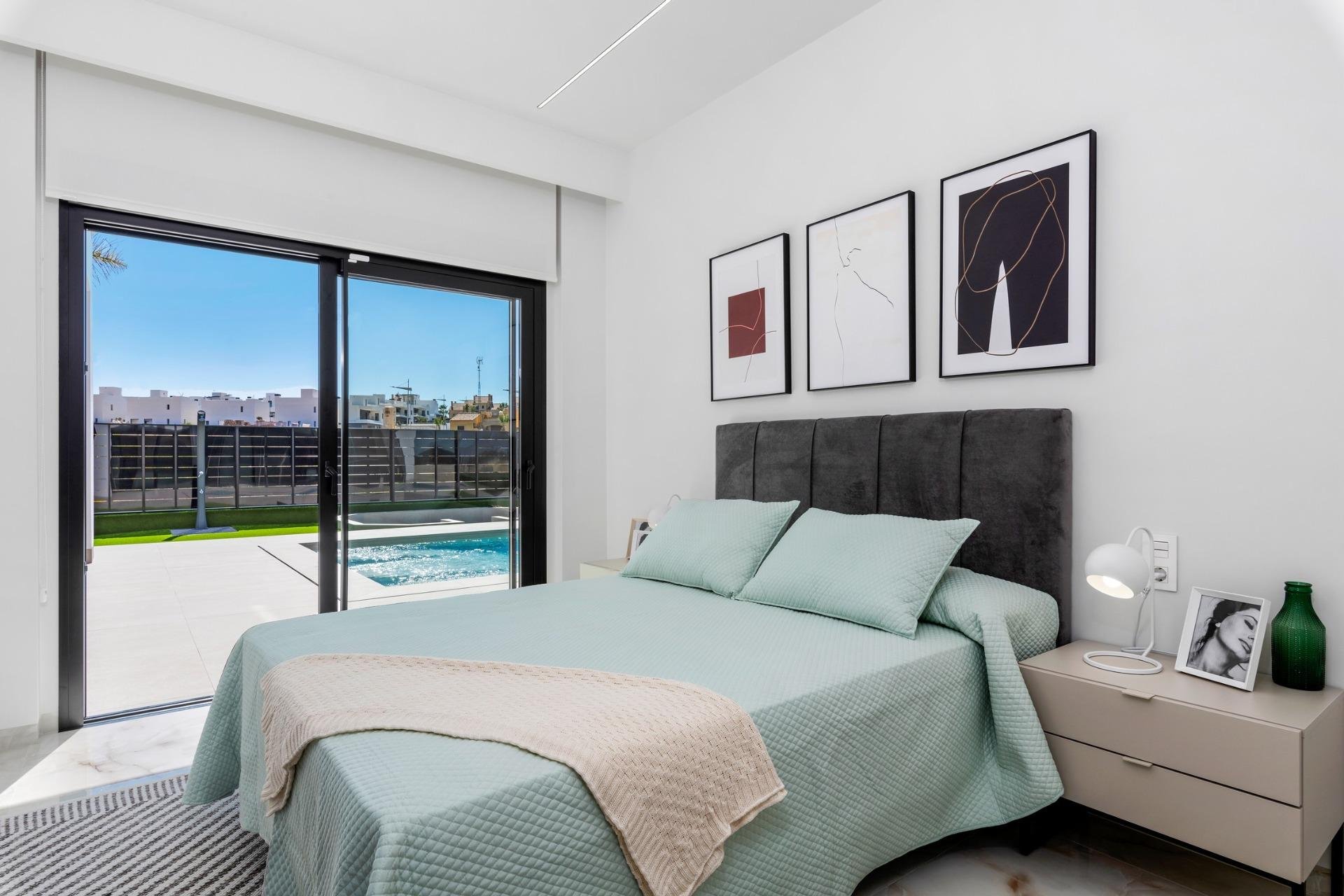 Rynek pierwotny - Willa -
Algorfa - La Finca Golf