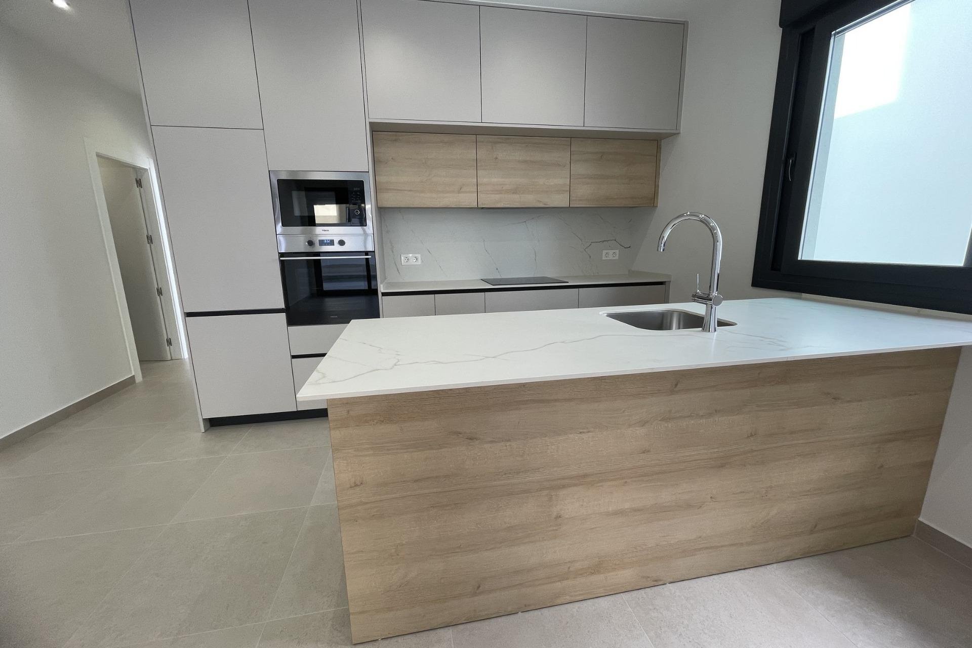 Rynek pierwotny - Willa -
Almoradí - Heredades