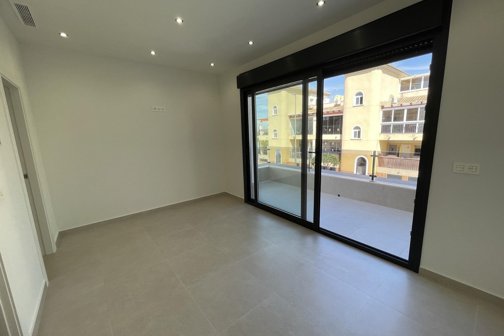 Rynek pierwotny - Willa -
Almoradí - Heredades